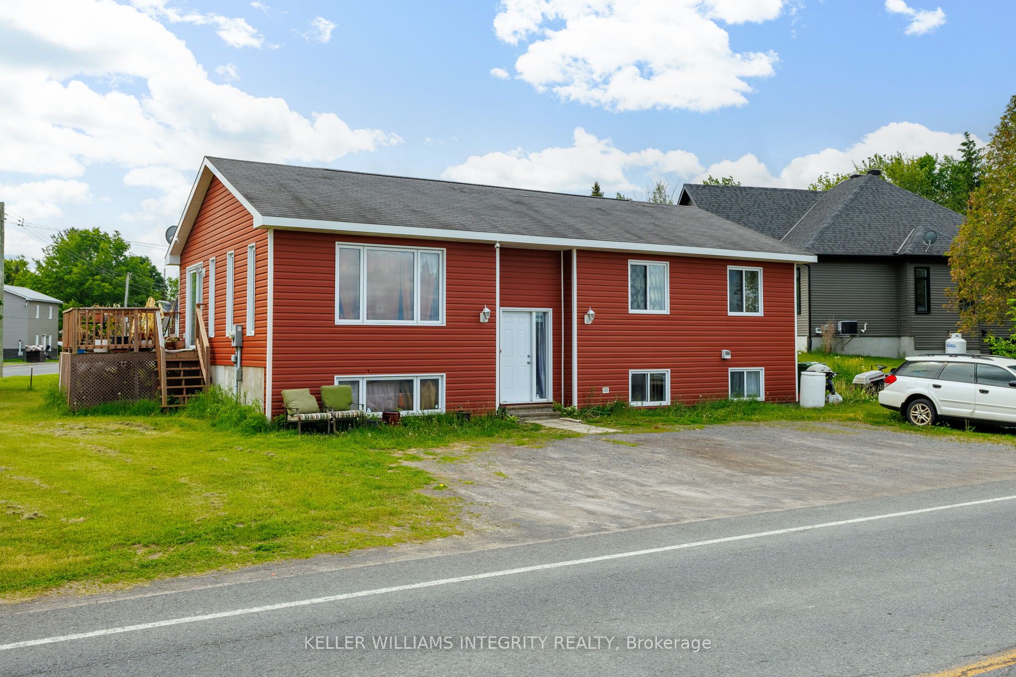5070 Du Parc Property Photo 1