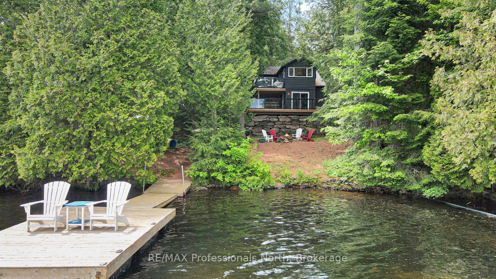 1028 Coulson Lane Property Photo 1