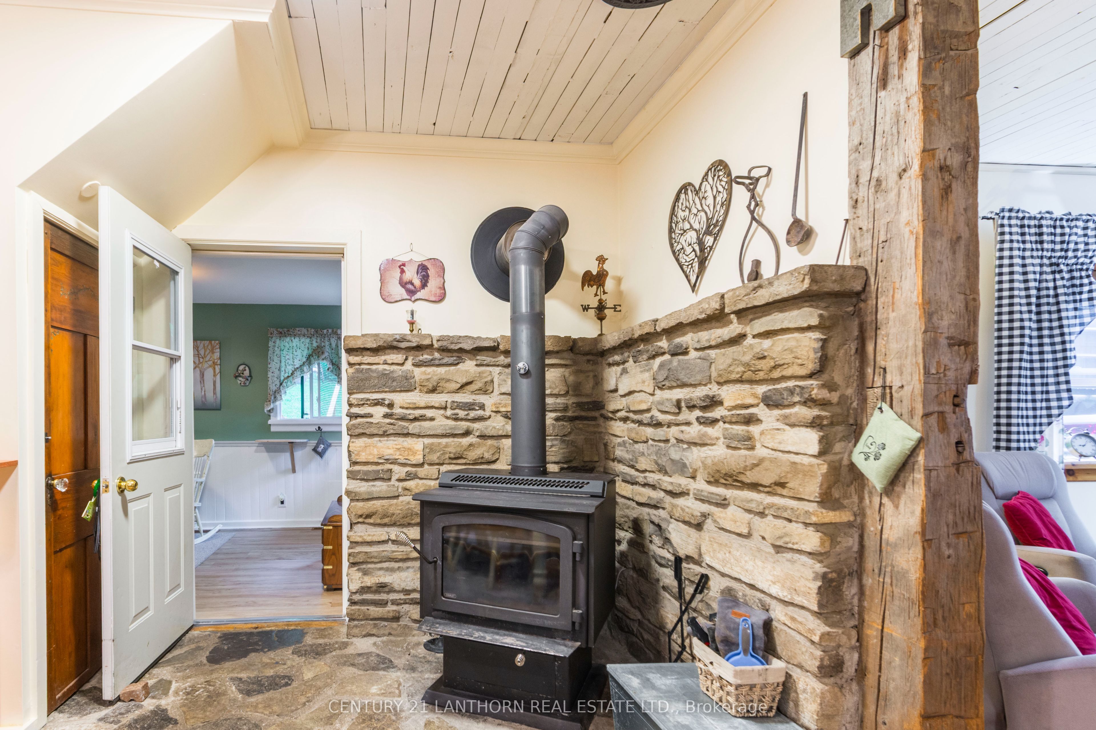29 Factory Road Property Photo 33