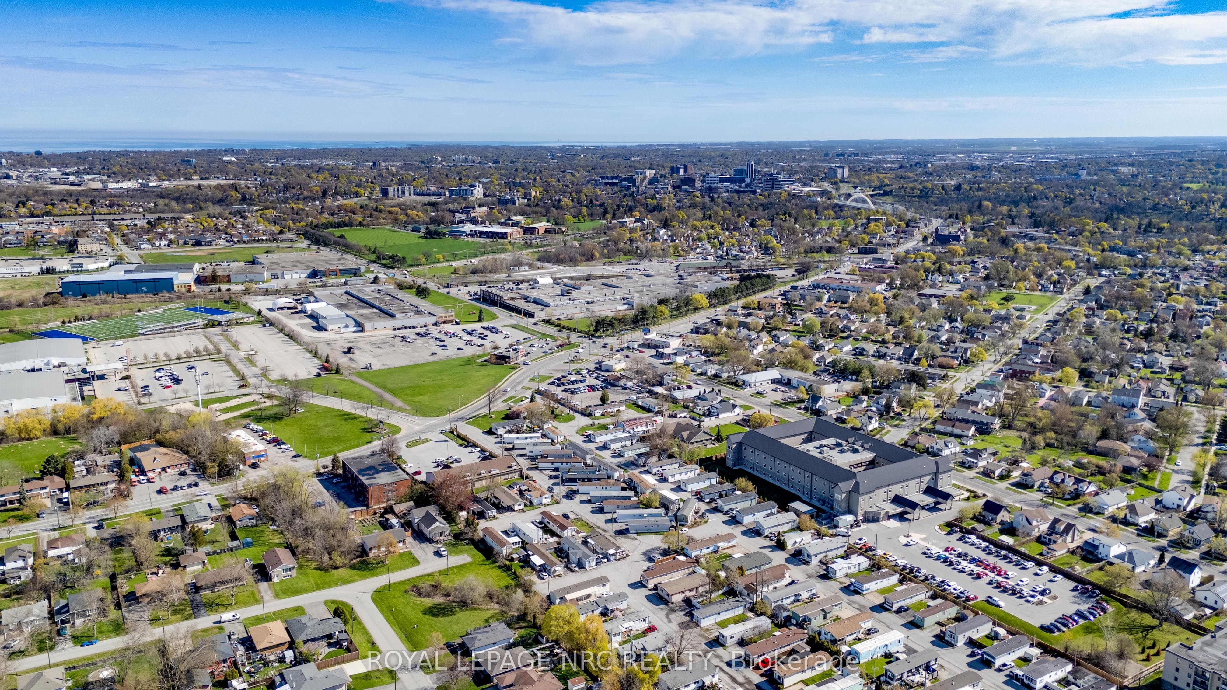 241 St. Paul Street W 297 Property Photo 26