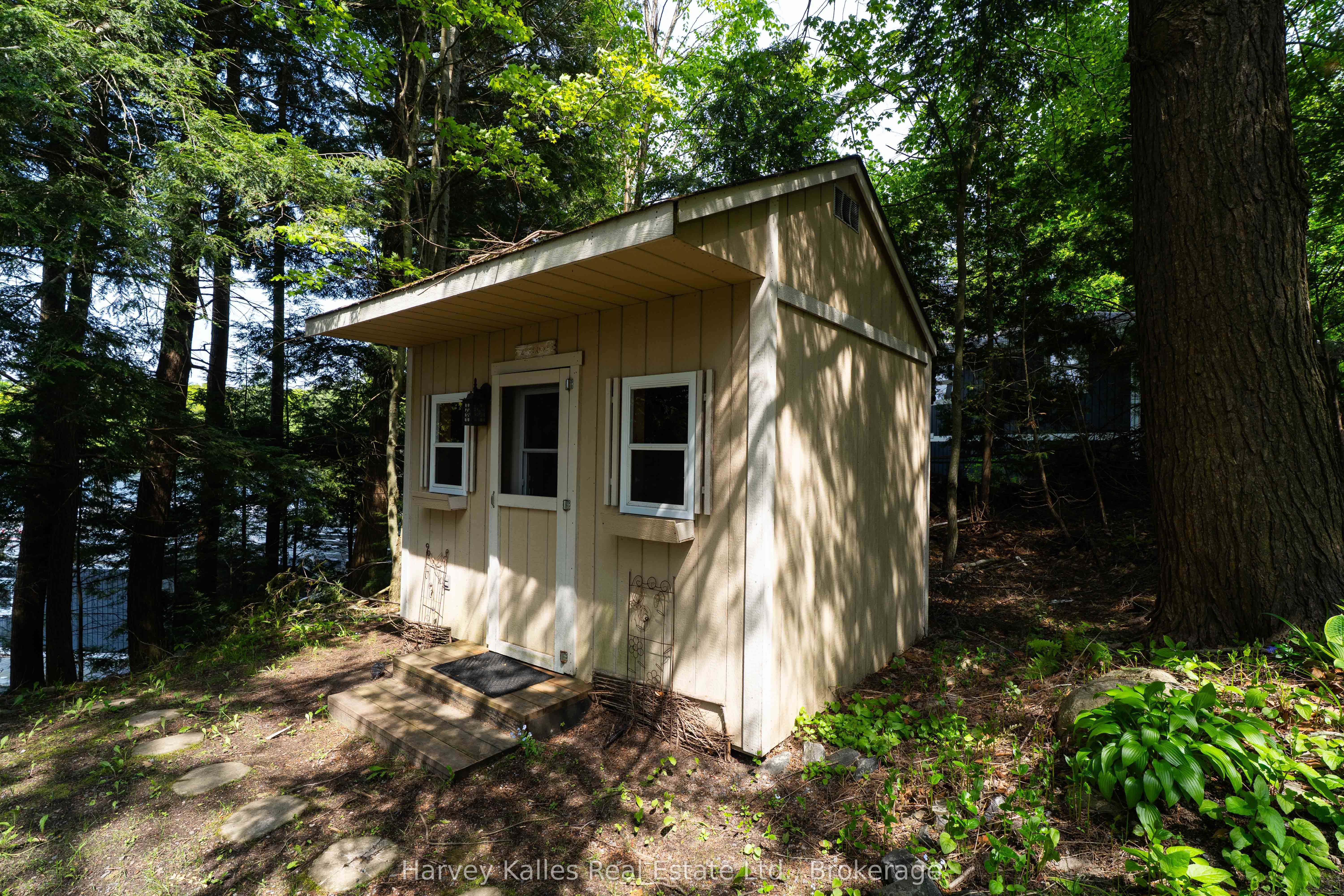 1648 Acton Island Road Property Photo 20