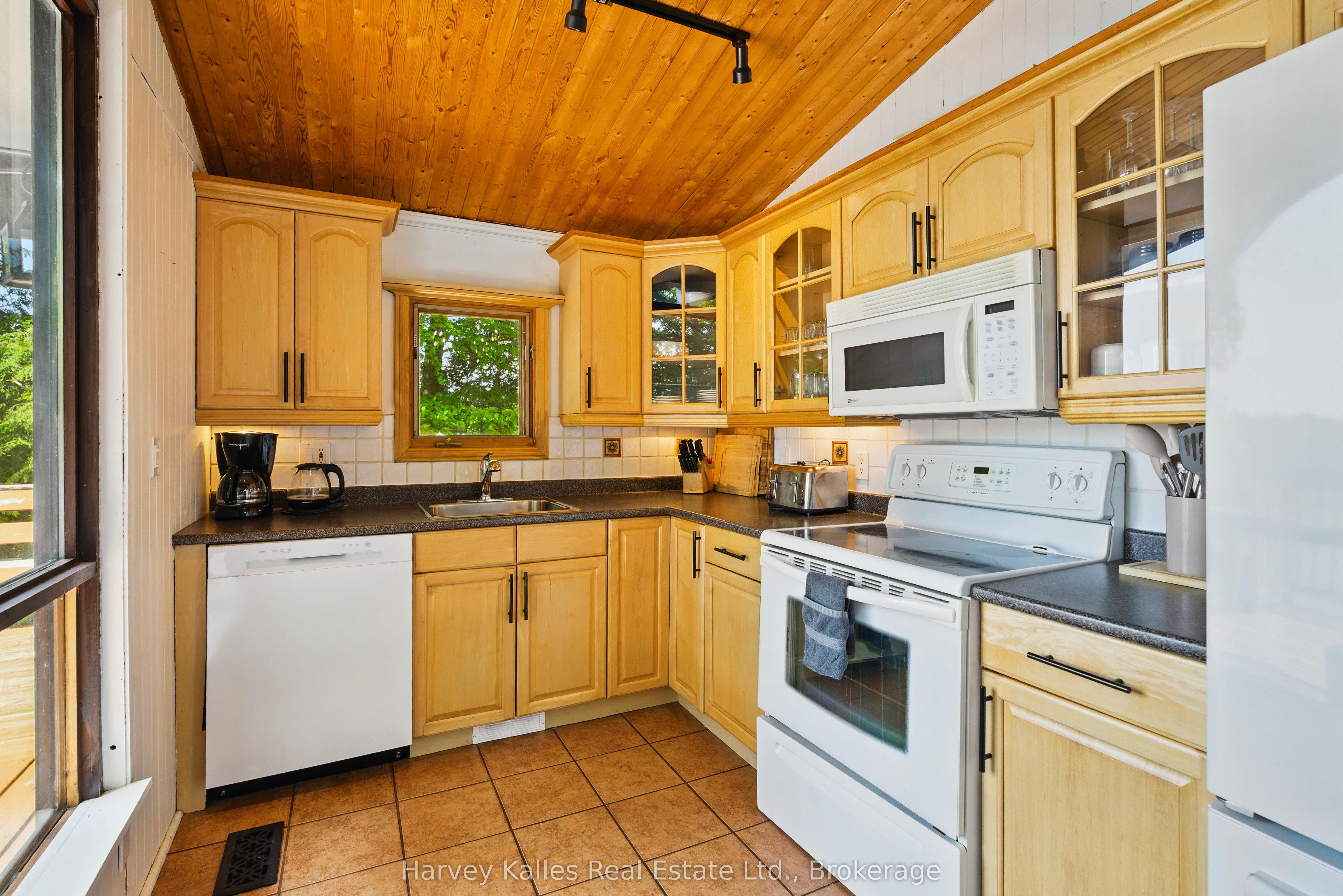 1648 Acton Island Road Property Photo 31