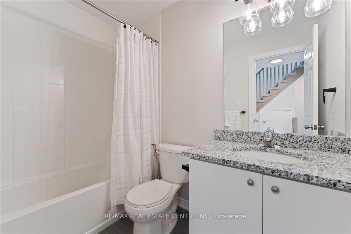 219 Dundas Street E 13 Property Photo 34