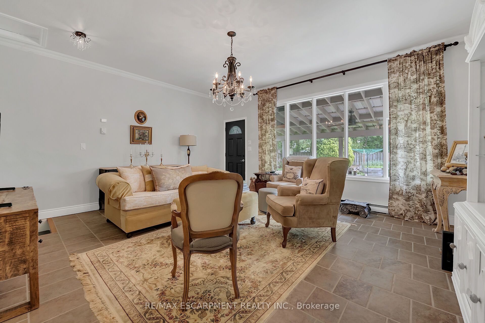 148 Lakeshore Road Property Photo 21