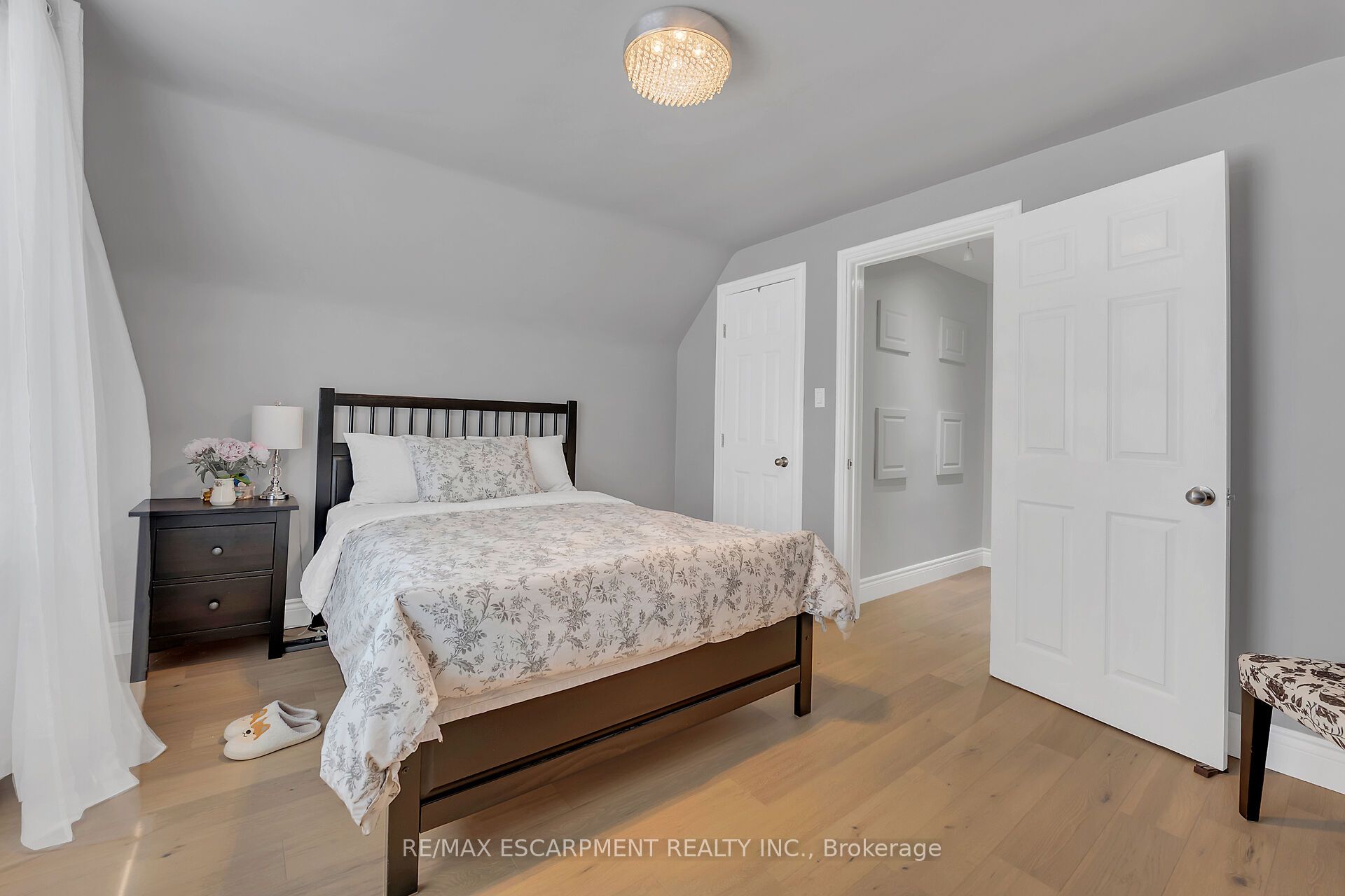 148 Lakeshore Road Property Photo 38