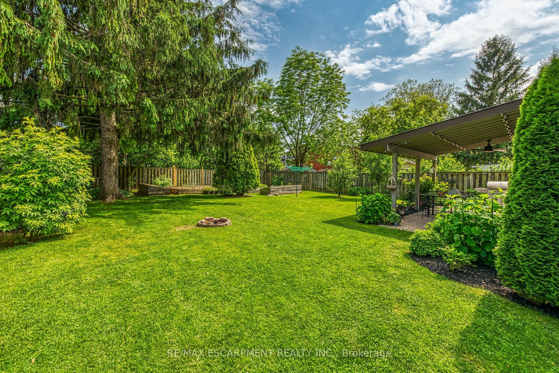 148 Lakeshore Road Property Photo 44