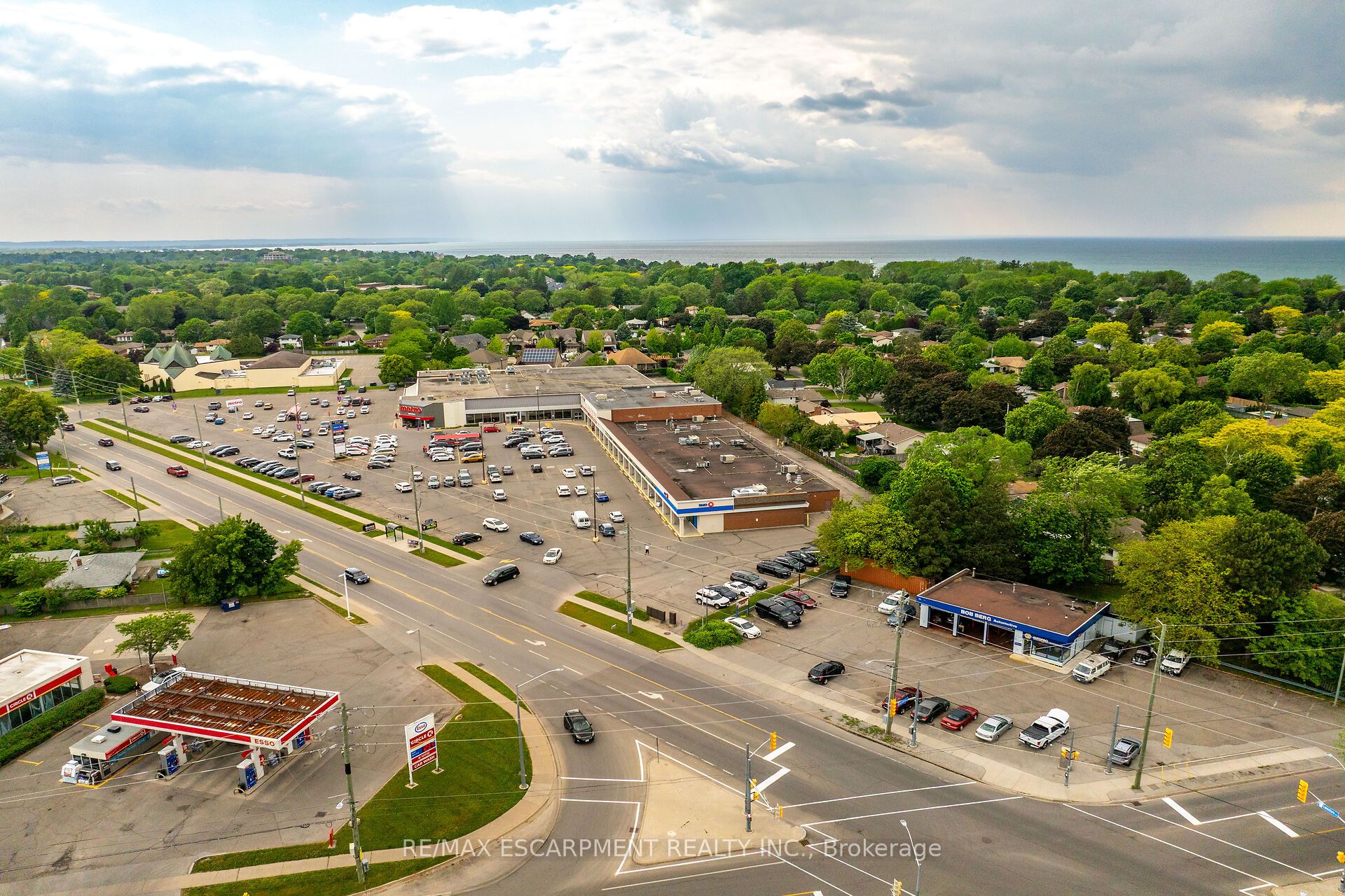 148 Lakeshore Road Property Photo 49