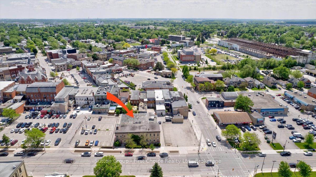 107 ERIE Street Rear Property Photo 1