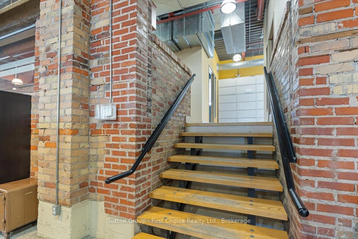 107 Erie Street Rear Property Photo 27