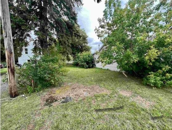 1 Wilcox Ave Property Photo 1