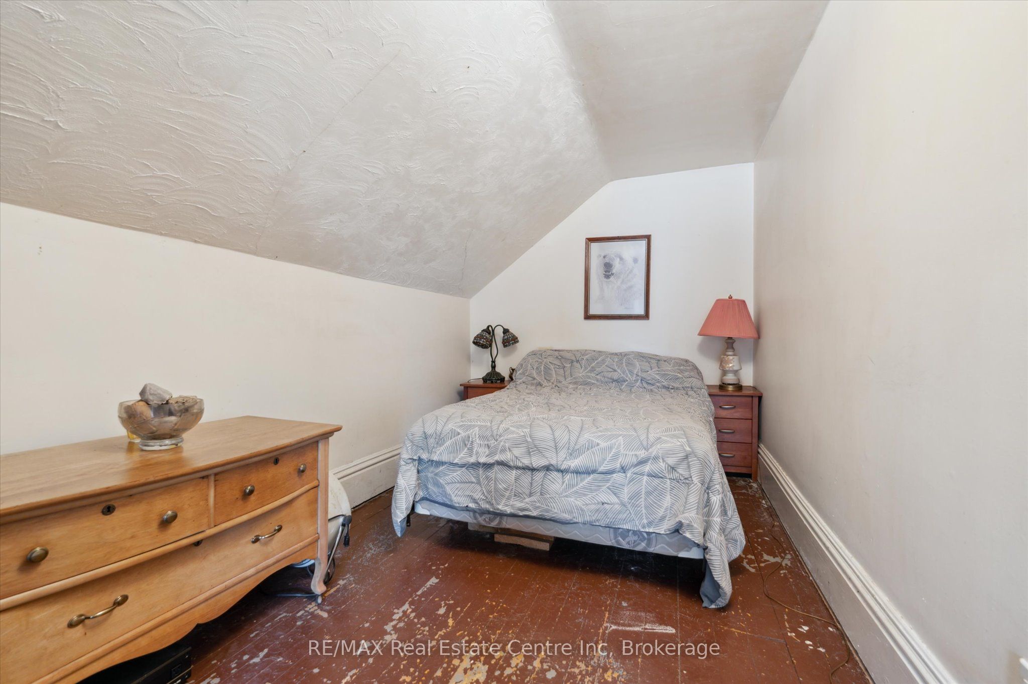 46 Wellington Road 19 Road Property Photo 31