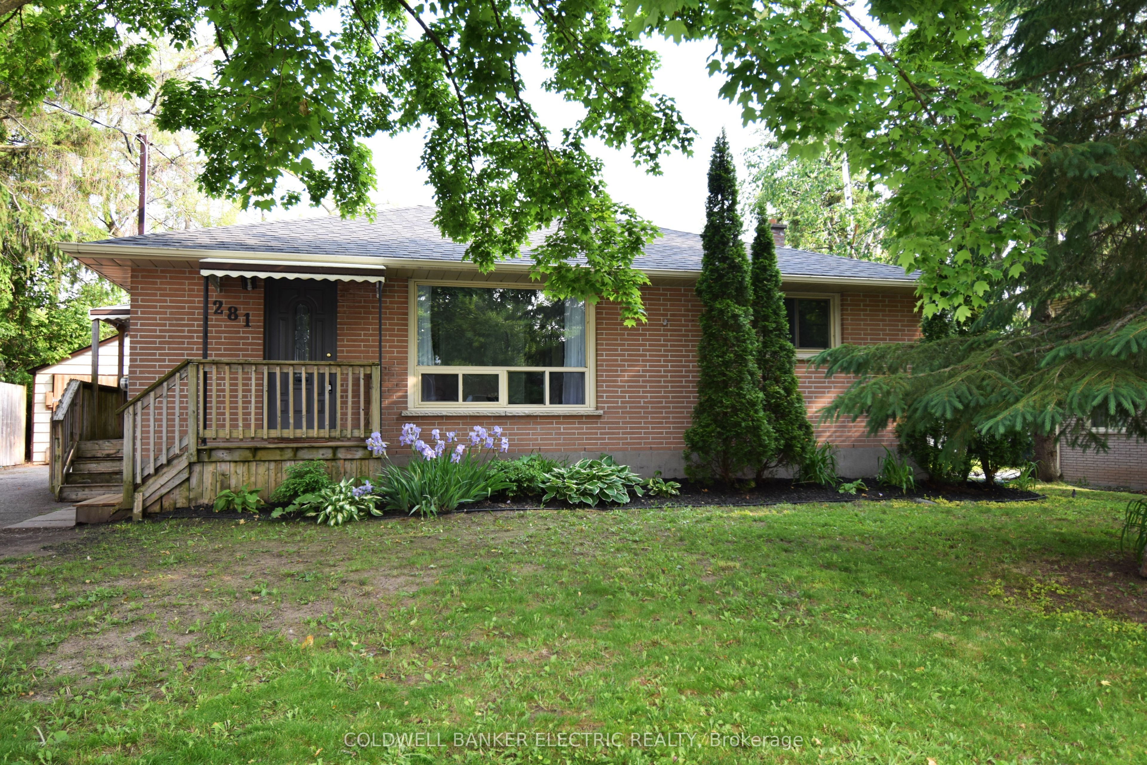 281 Collison Avenue Property Photo 1