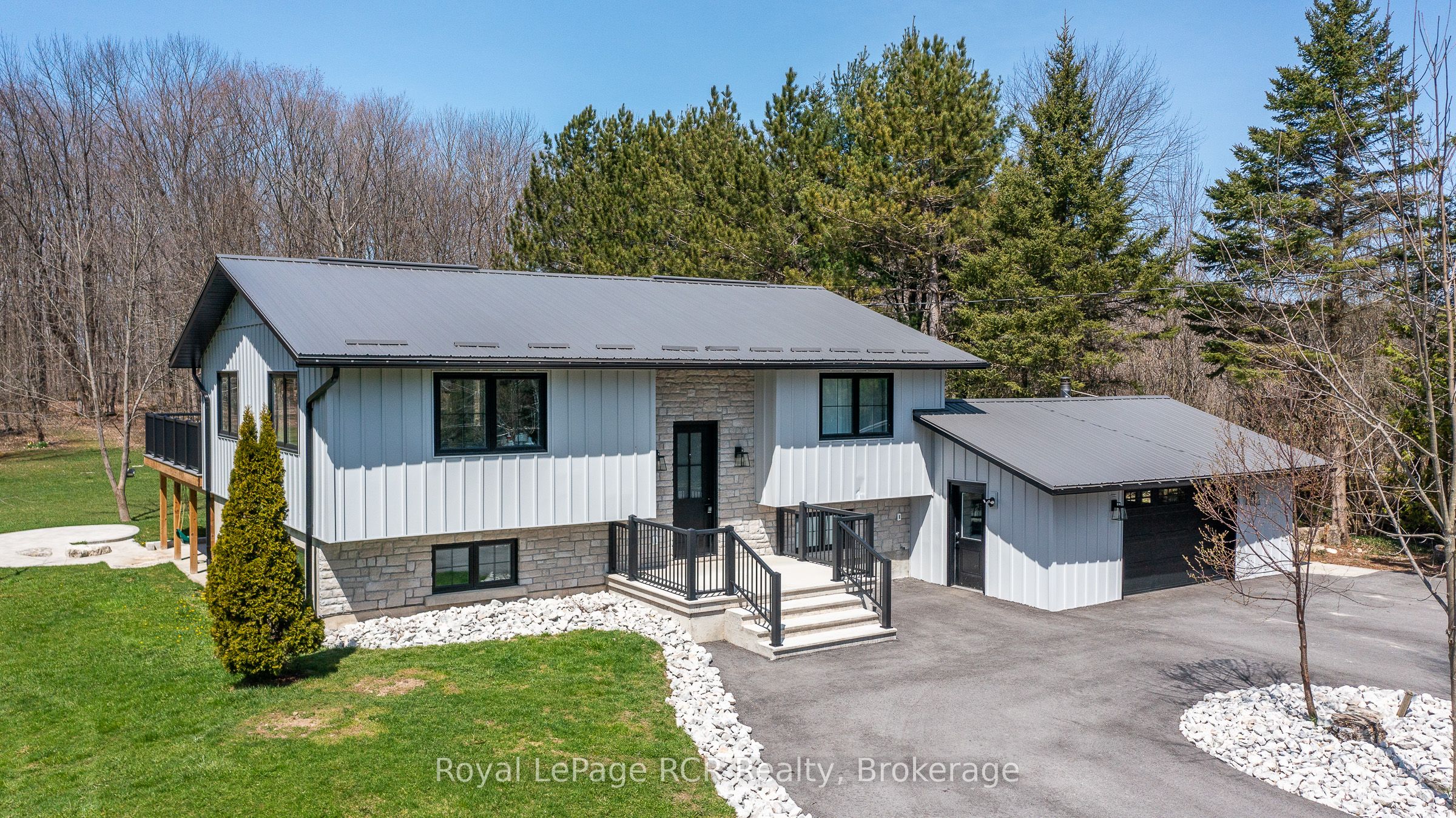 126 West St Property Photo 1
