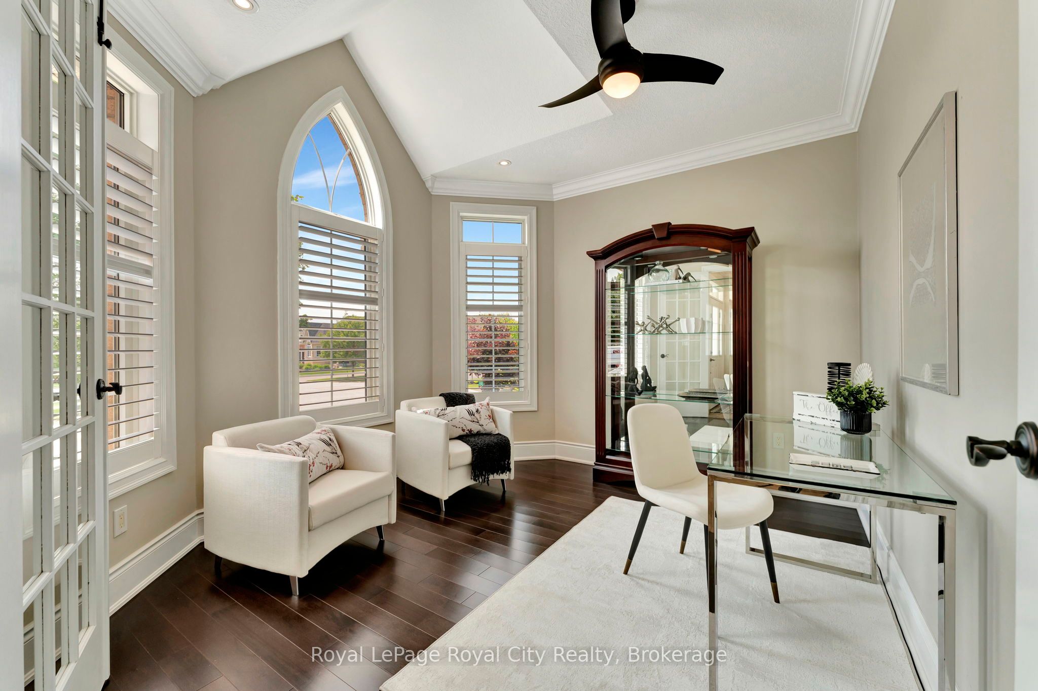 114 Aberfoyle Mill Crescent Property Photo 8