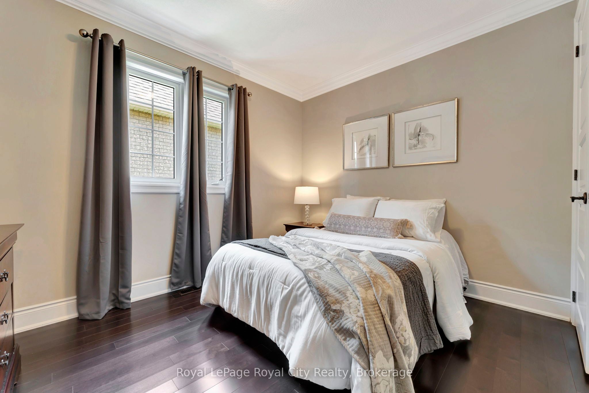 114 Aberfoyle Mill Crescent Property Photo 27