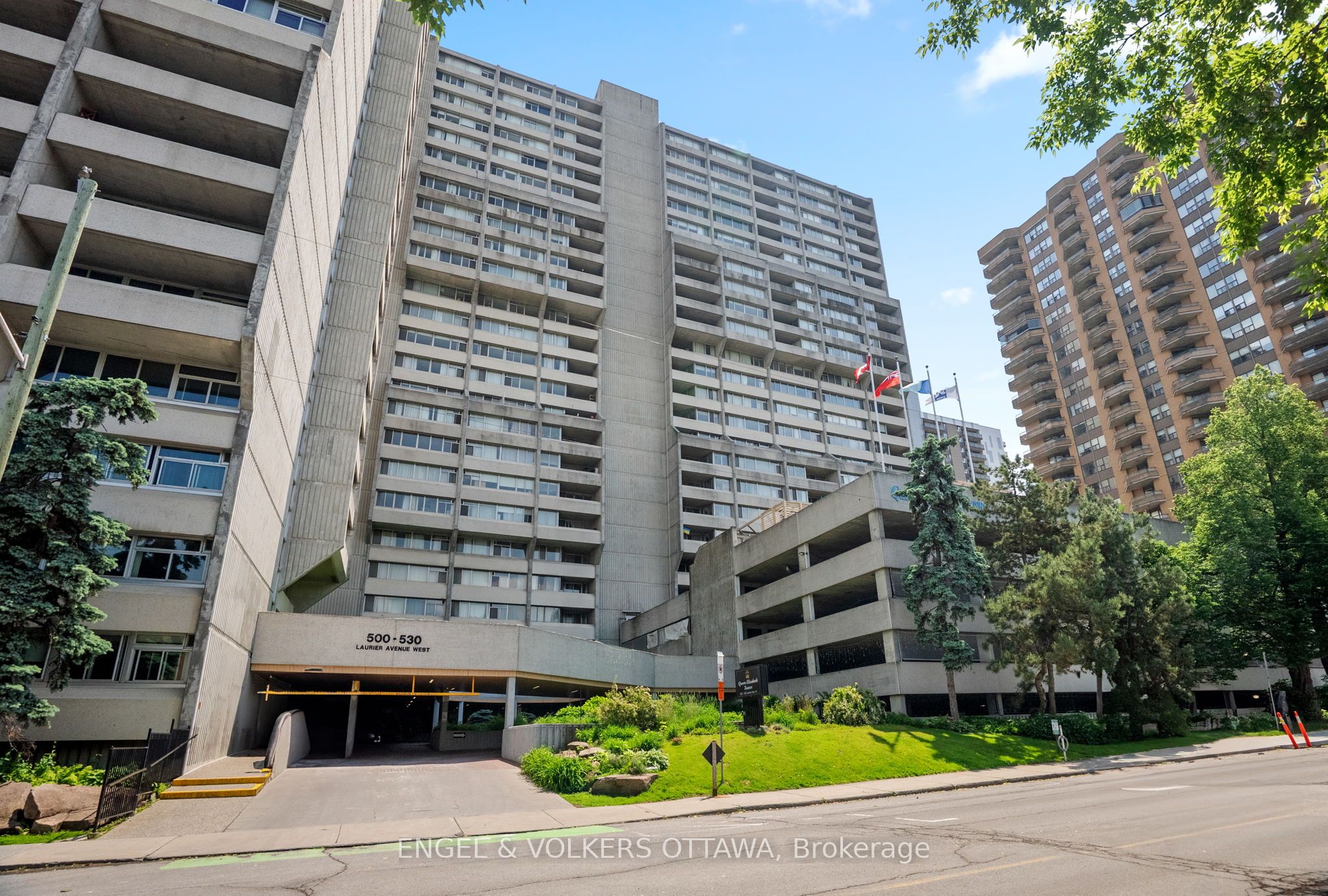 #2201 - 530 Laurier Avenue Property Photo