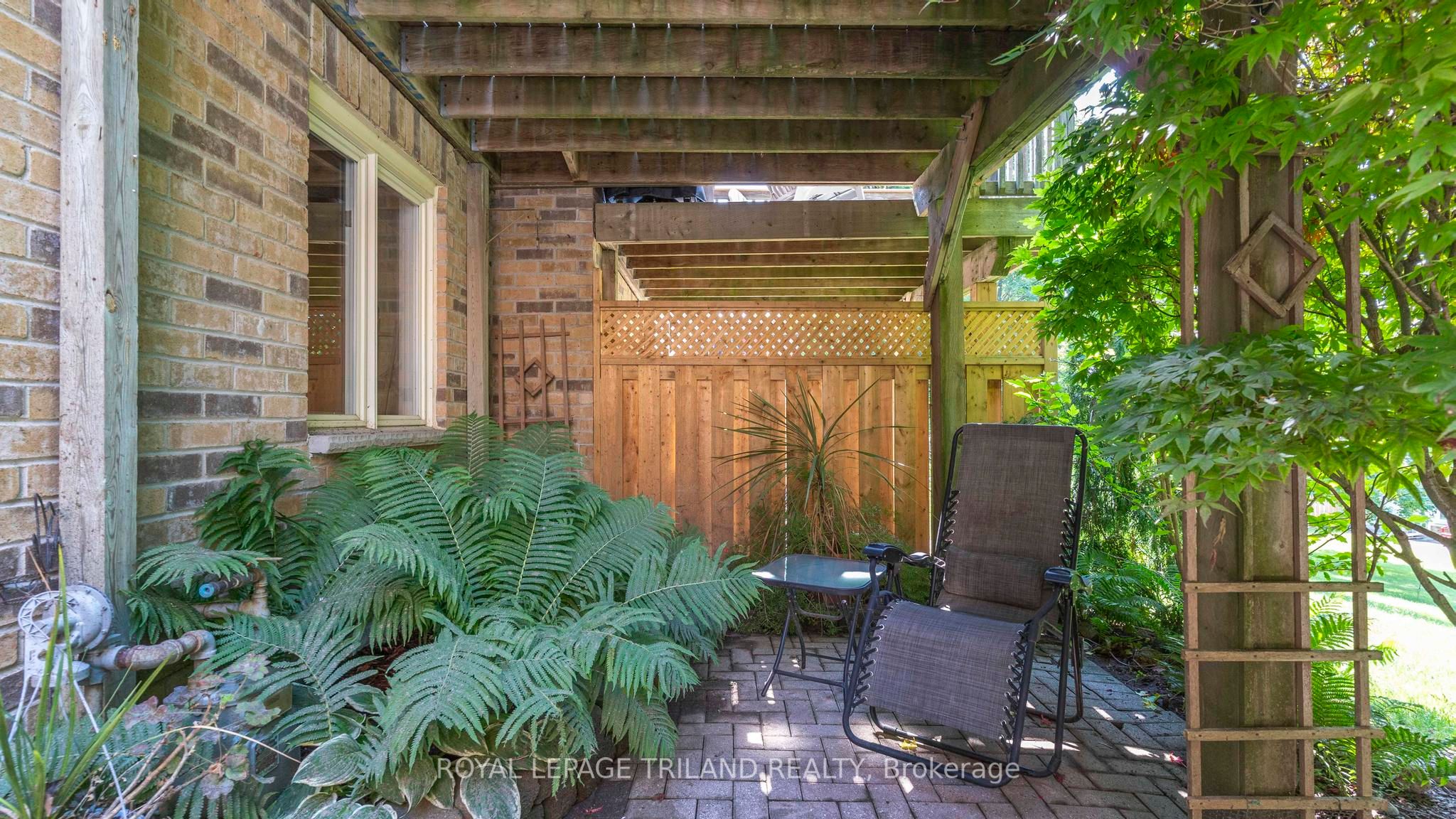 1241 Hamilton Road 7 Property Photo 21