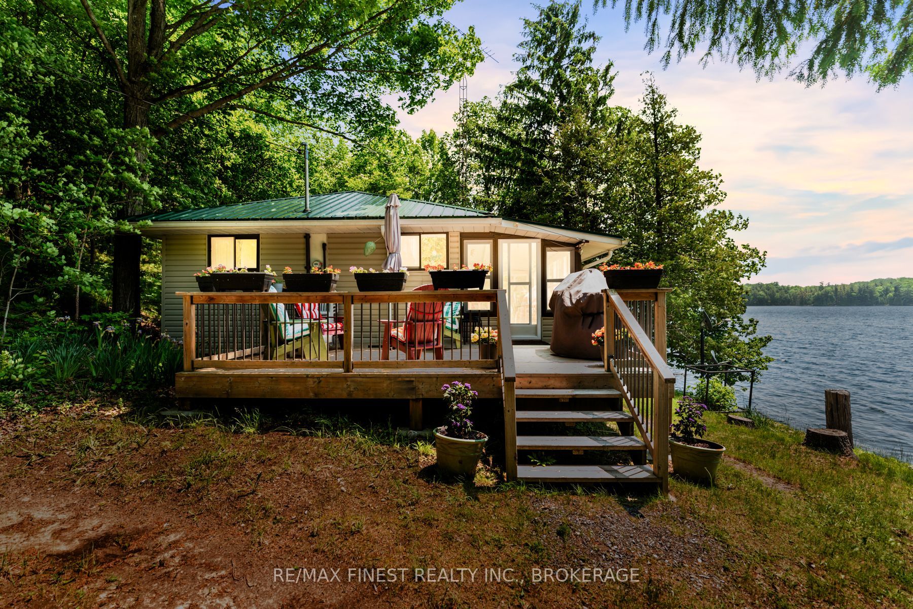 103 Split Rail Ln Property Photo 1