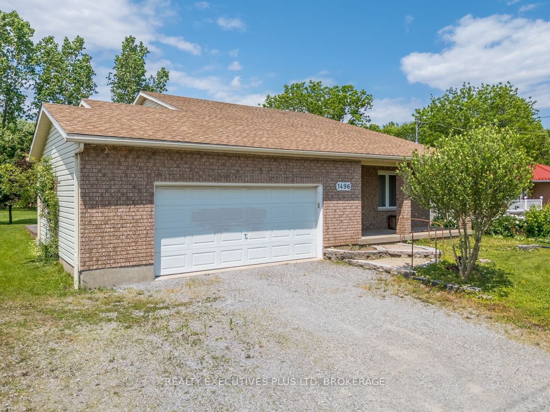 1496 Barron Rd Property Photo 1