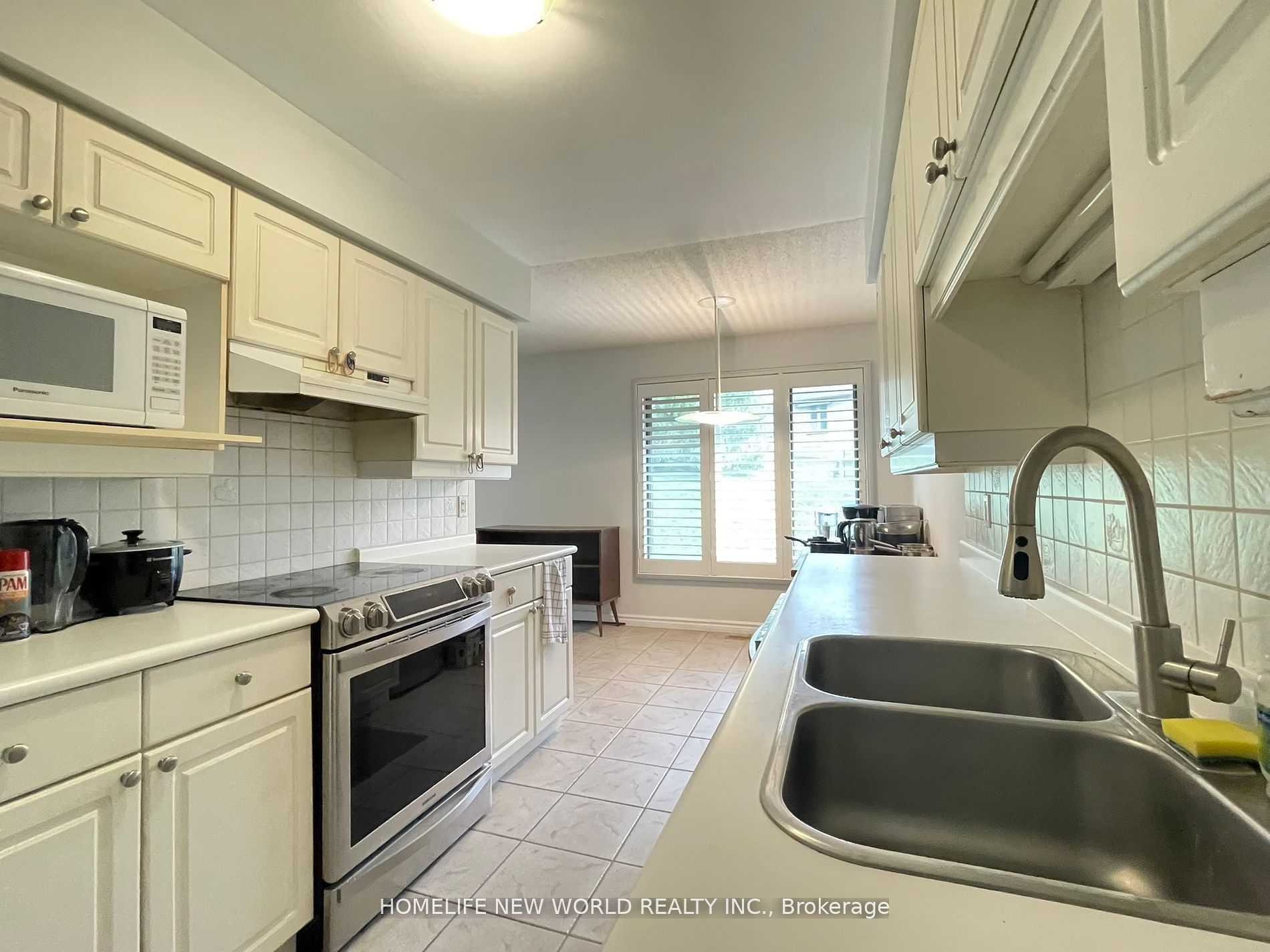 #77 - 1500 Richmond Street Property Photo 10