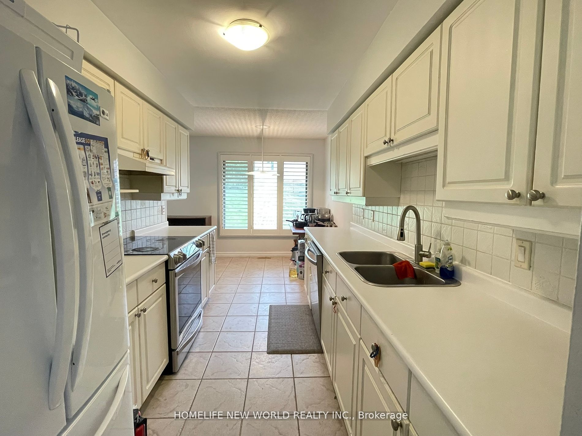 #77 - 1500 Richmond Street Property Photo 11