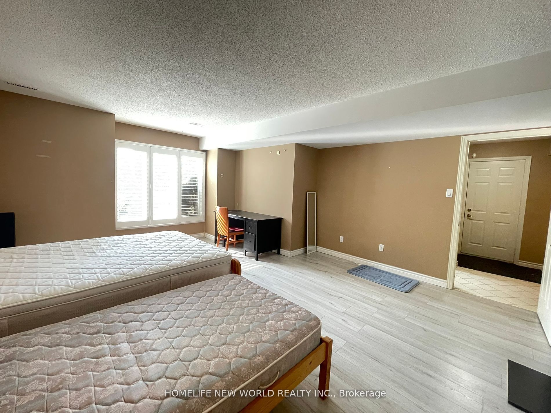 #77 - 1500 Richmond Street Property Photo 26