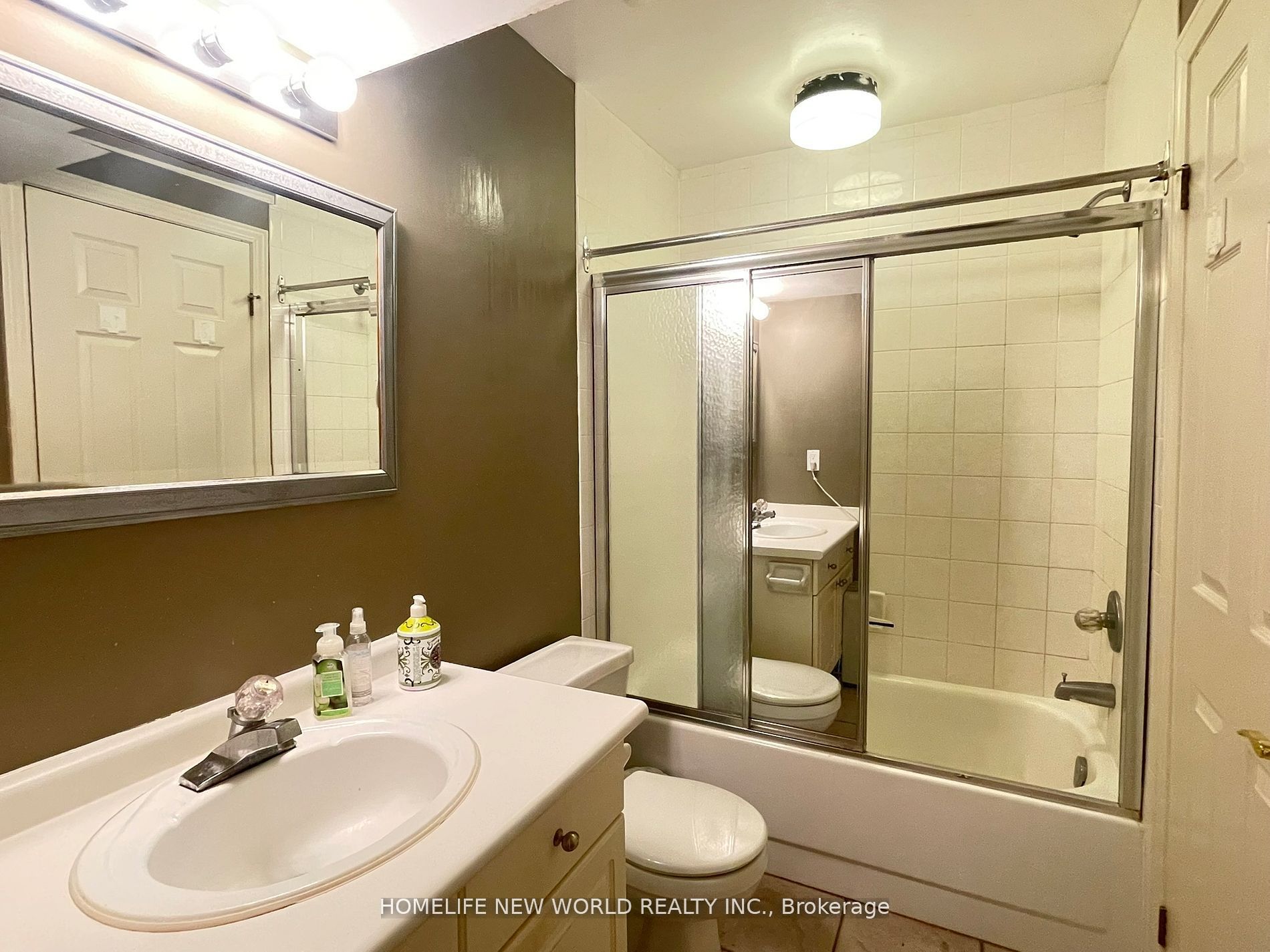 #77 - 1500 Richmond Street Property Photo 31