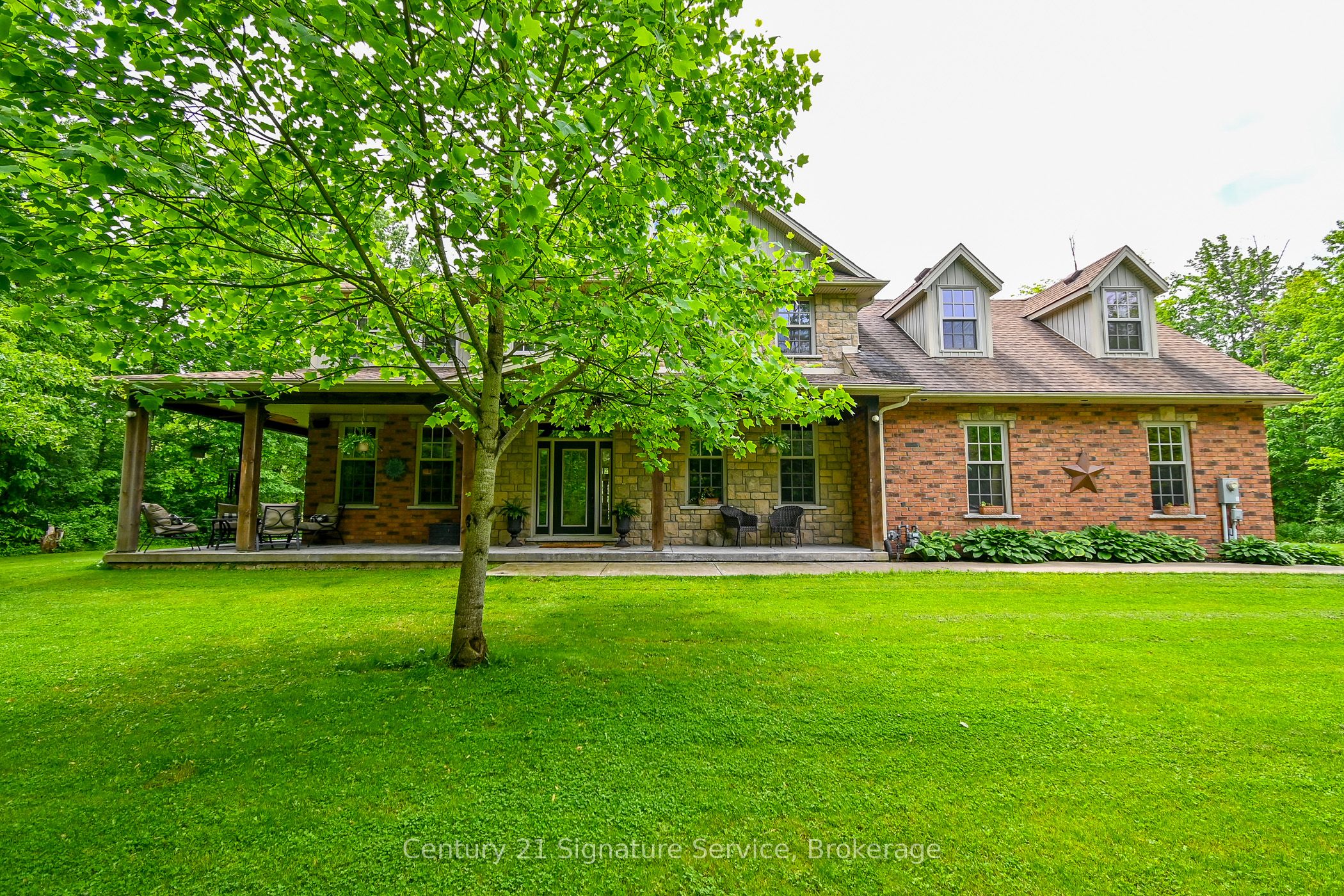2495 Garrison Road Property Photo 1