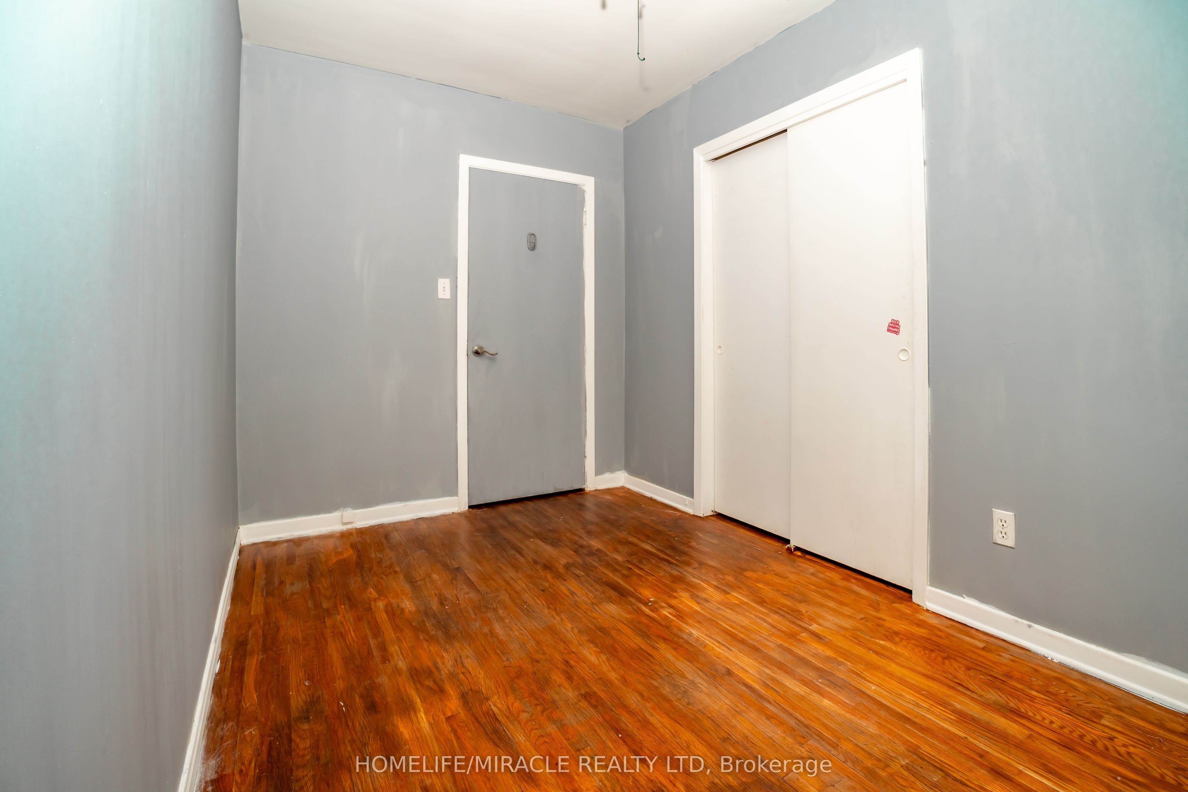 84 Dunvegan Drive Property Photo 15