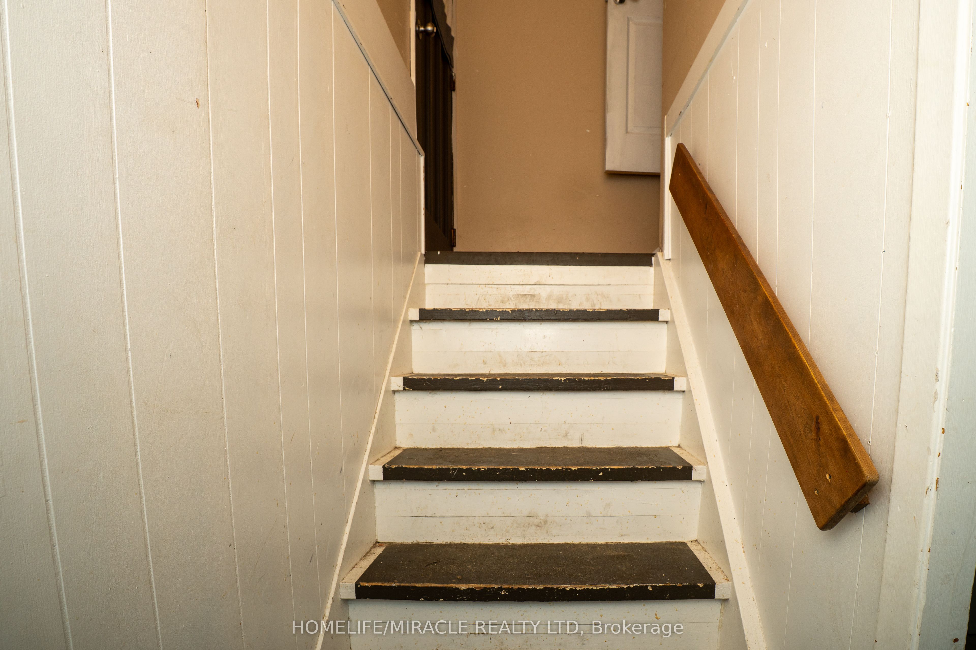 84 Dunvegan Drive Property Photo 21