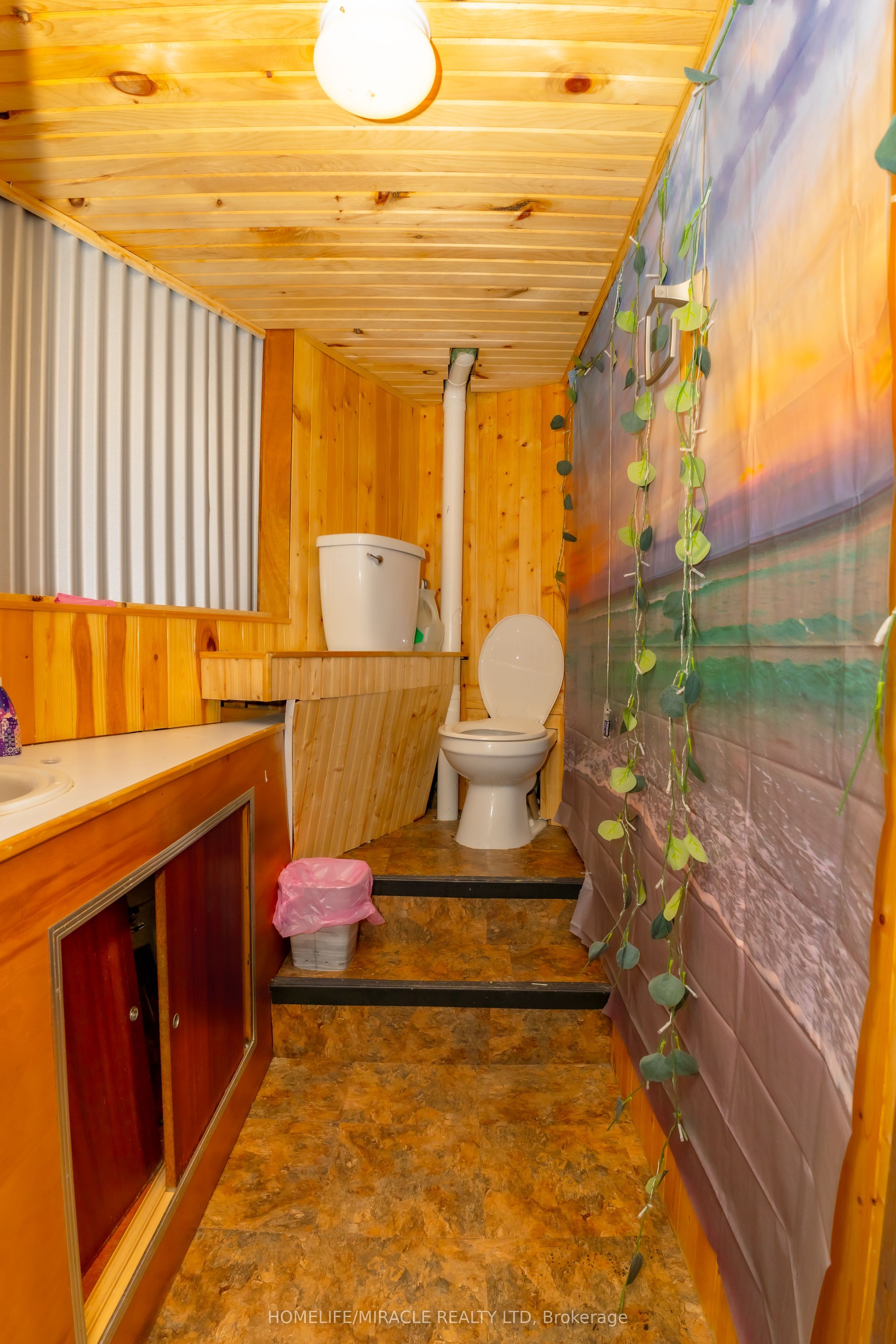 84 Dunvegan Drive Property Photo 23