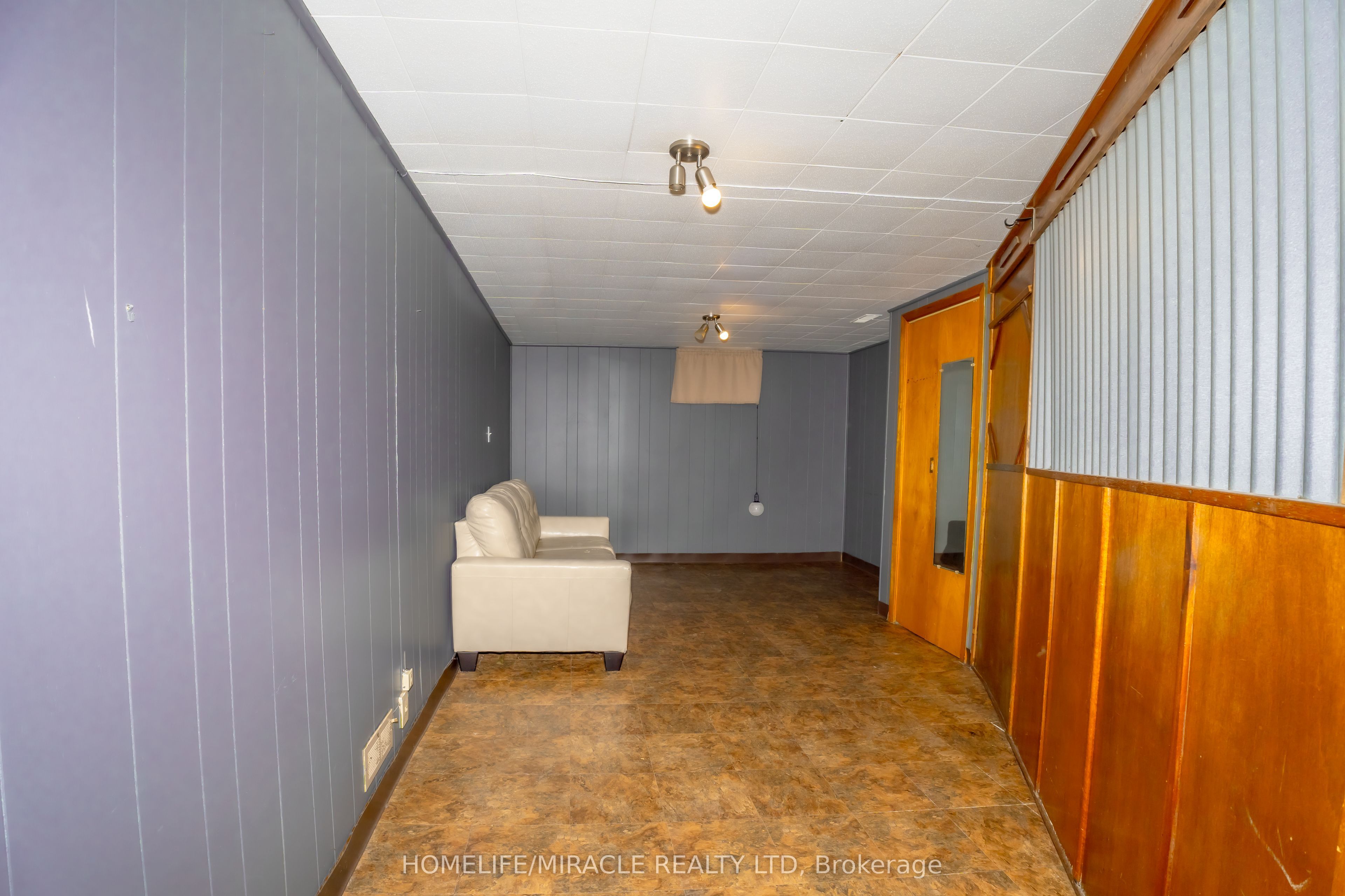 84 Dunvegan Drive Property Photo 25