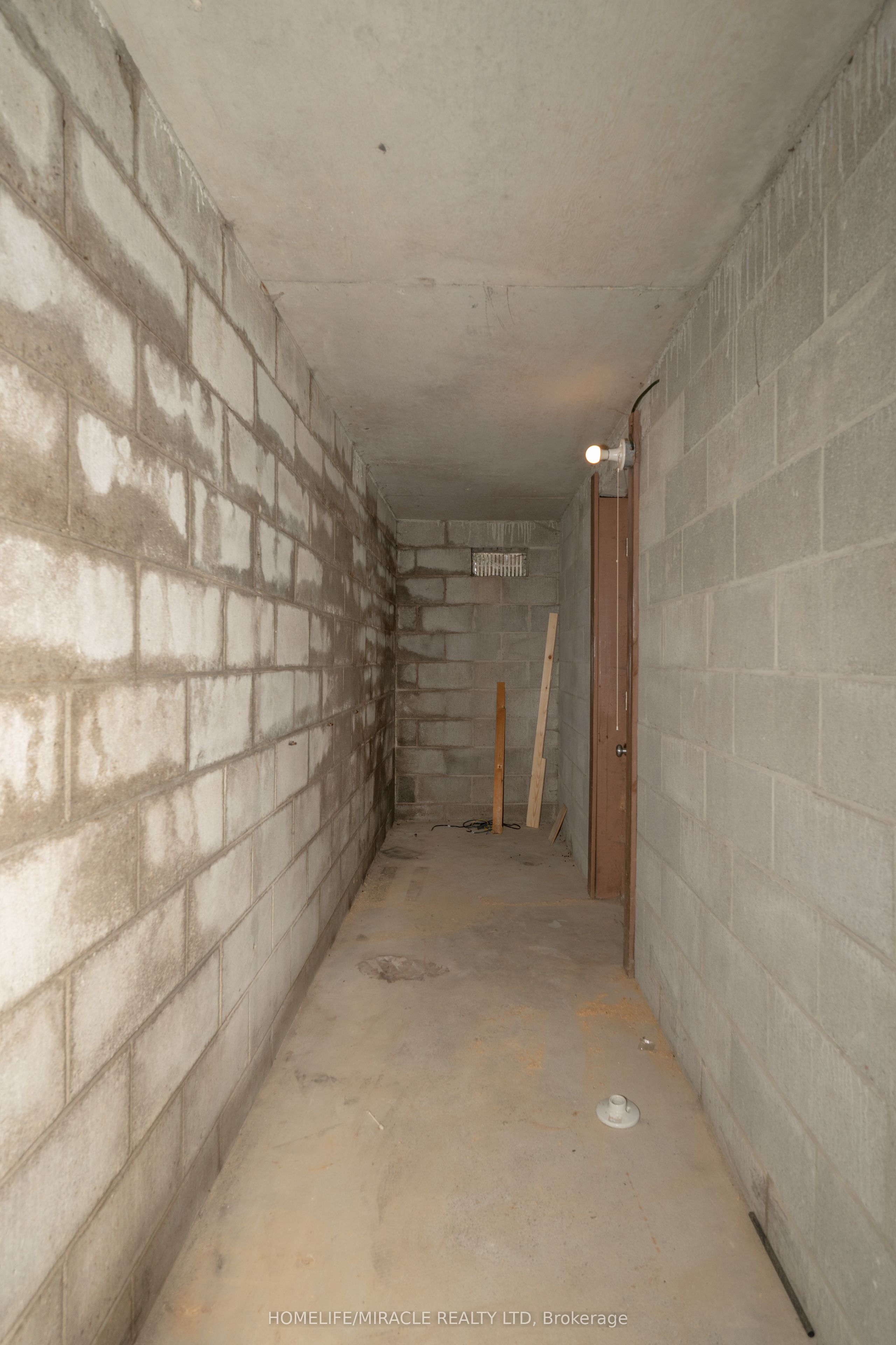 84 Dunvegan Drive Property Photo 26