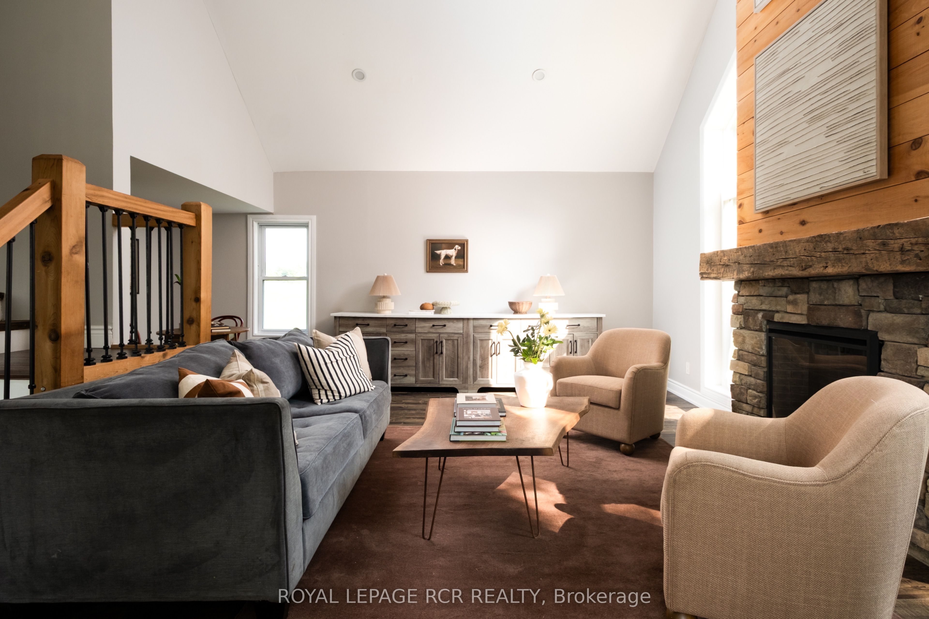 6175 Fourth Line Property Photo 12