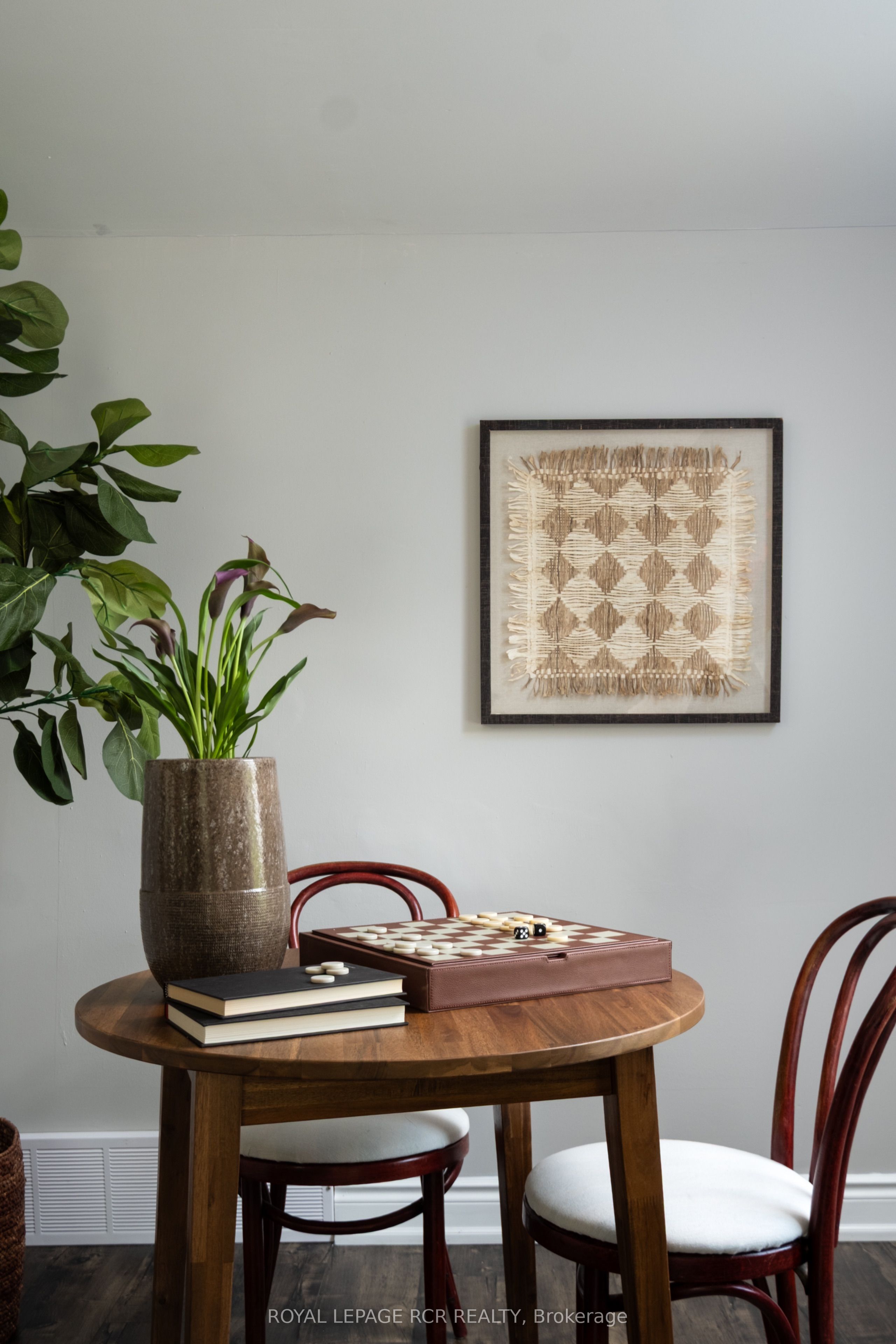 6175 Fourth Line Property Photo 15