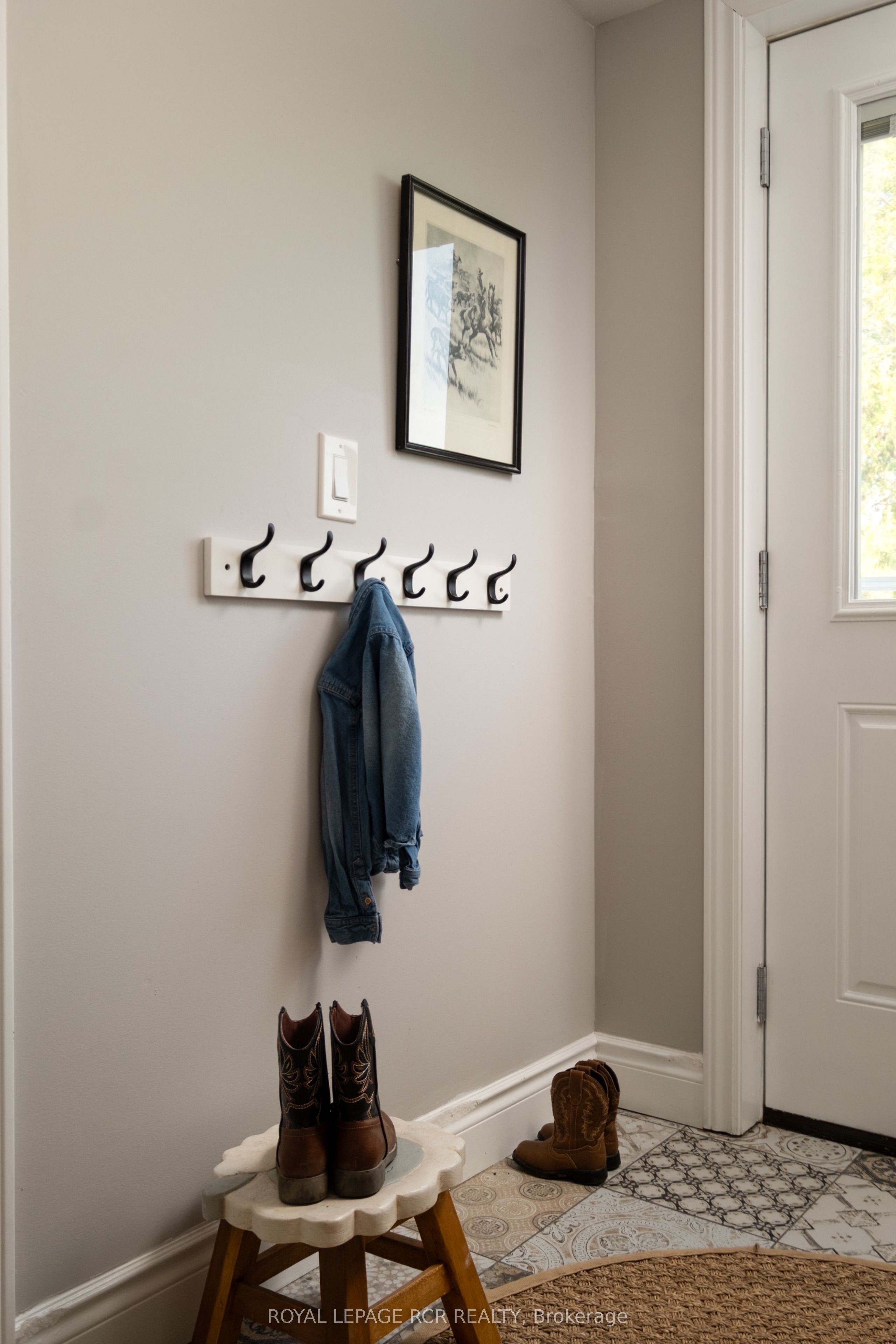 6175 Fourth Line Property Photo 20