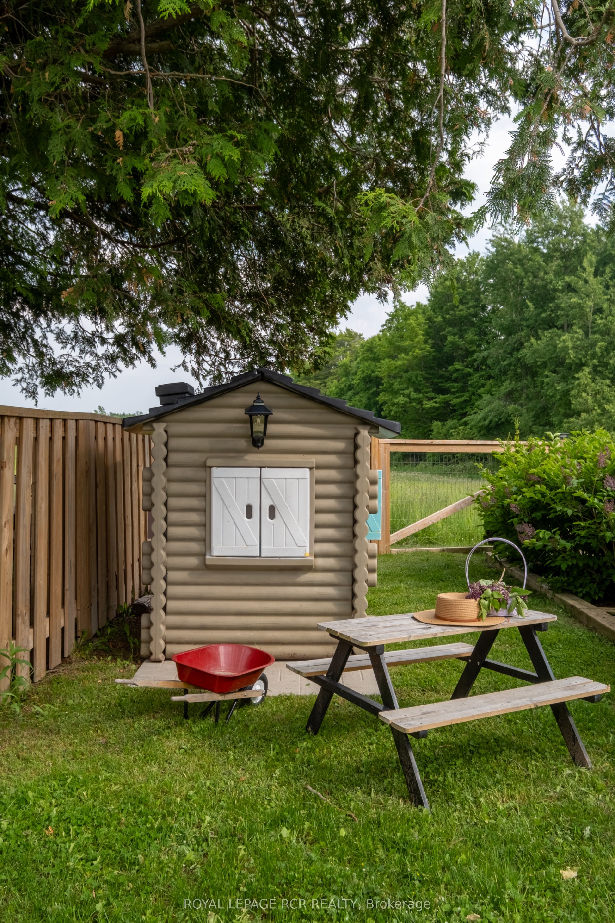 6175 Fourth Line Property Photo 46