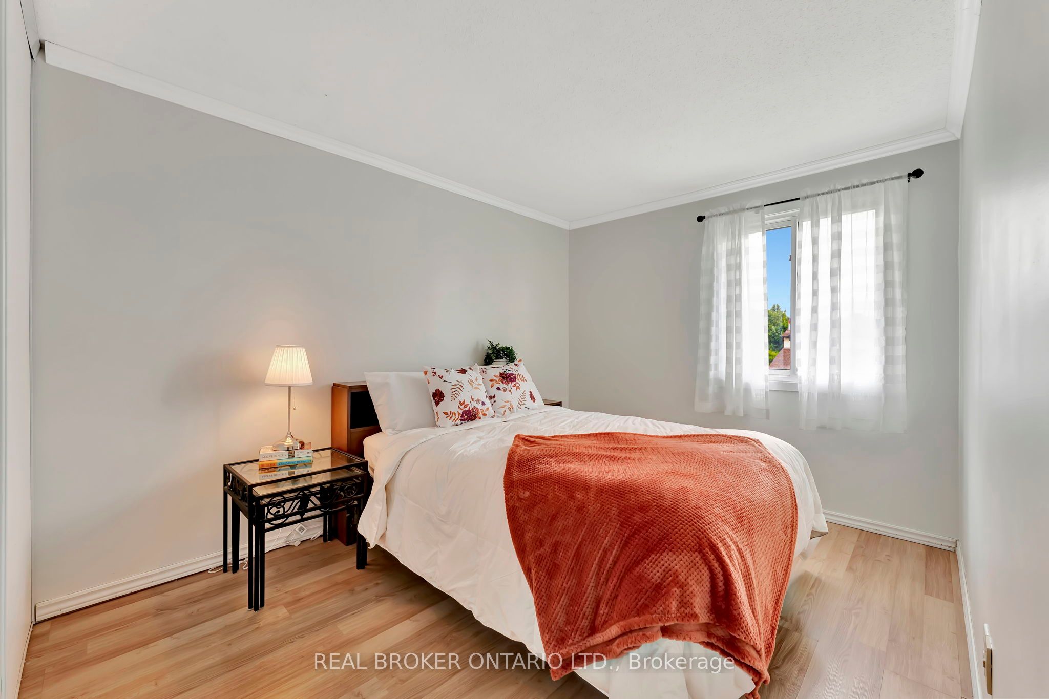5 Tedwyn Drive Property Photo 15