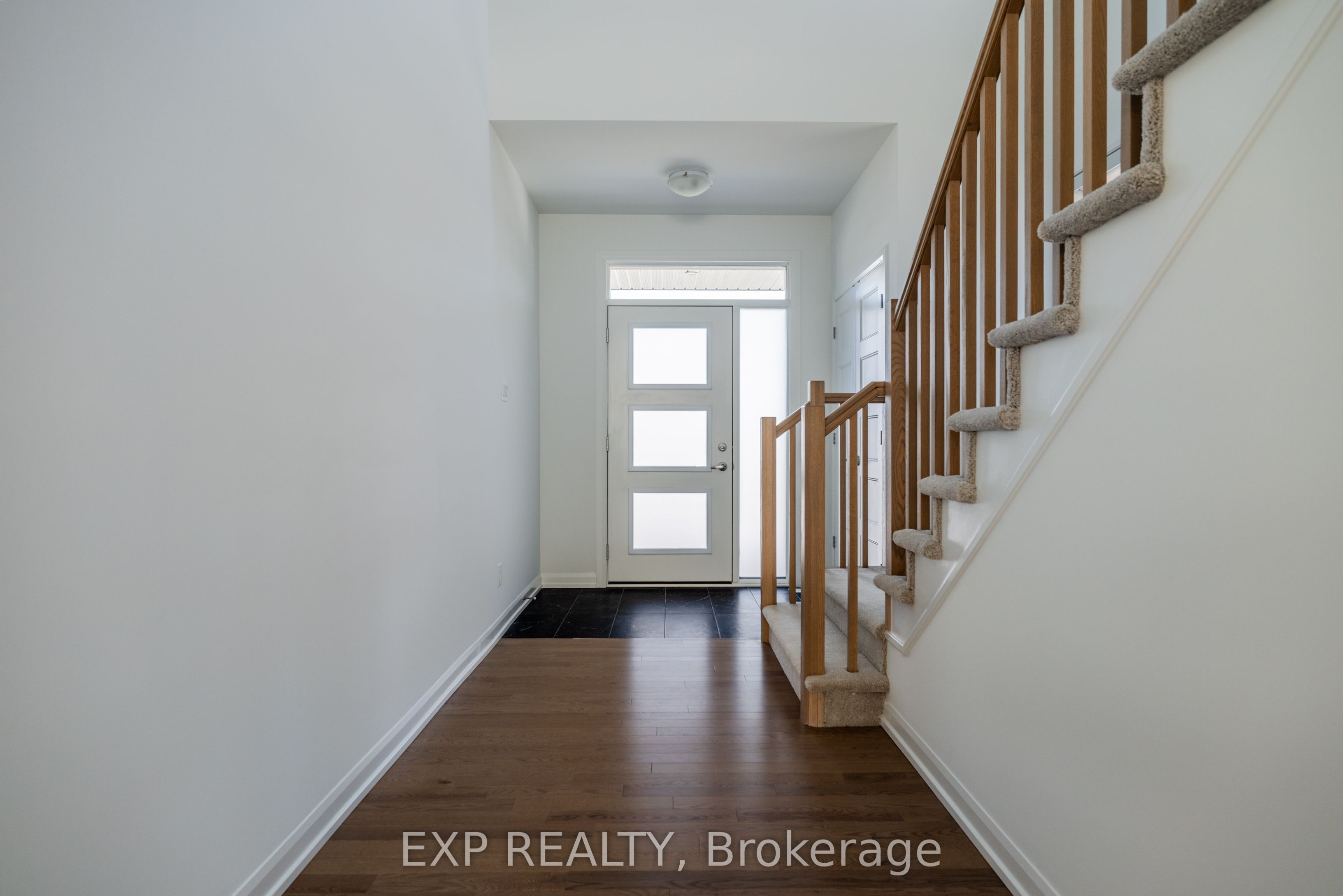 1245 Diamond Street Property Photo 2