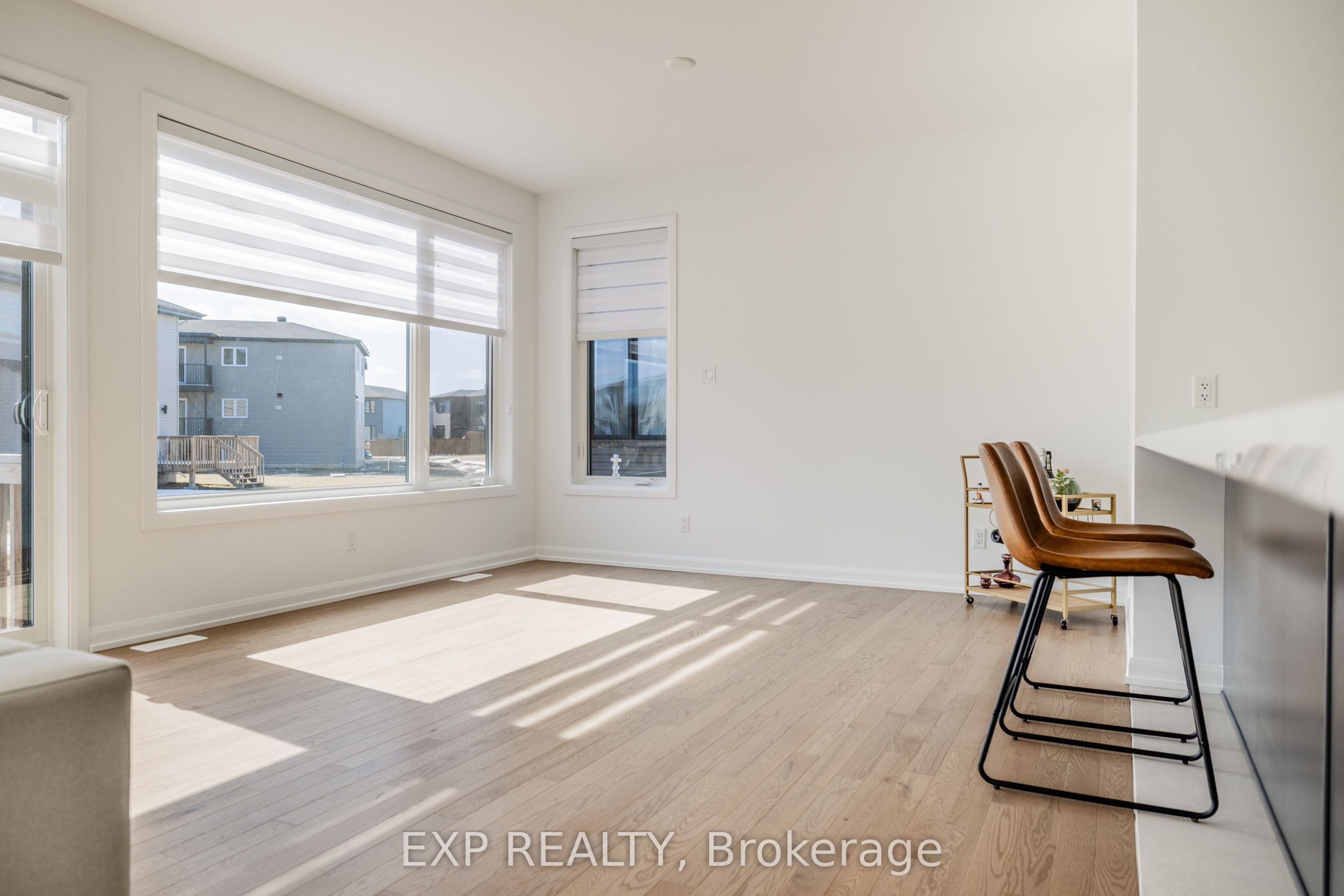 1245 Diamond Street Property Photo 7