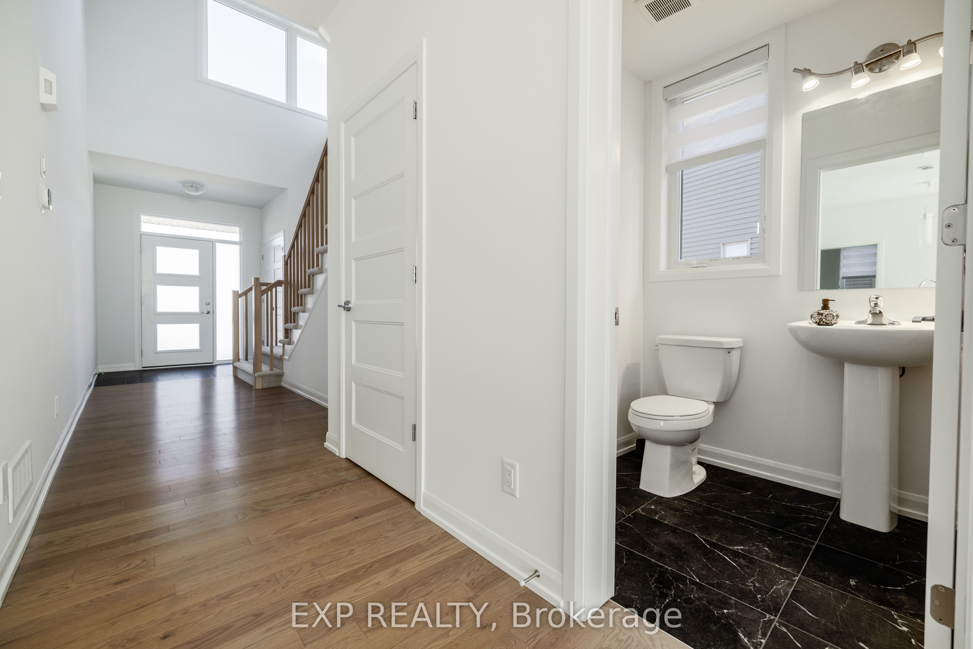 1245 Diamond Street Property Photo 13