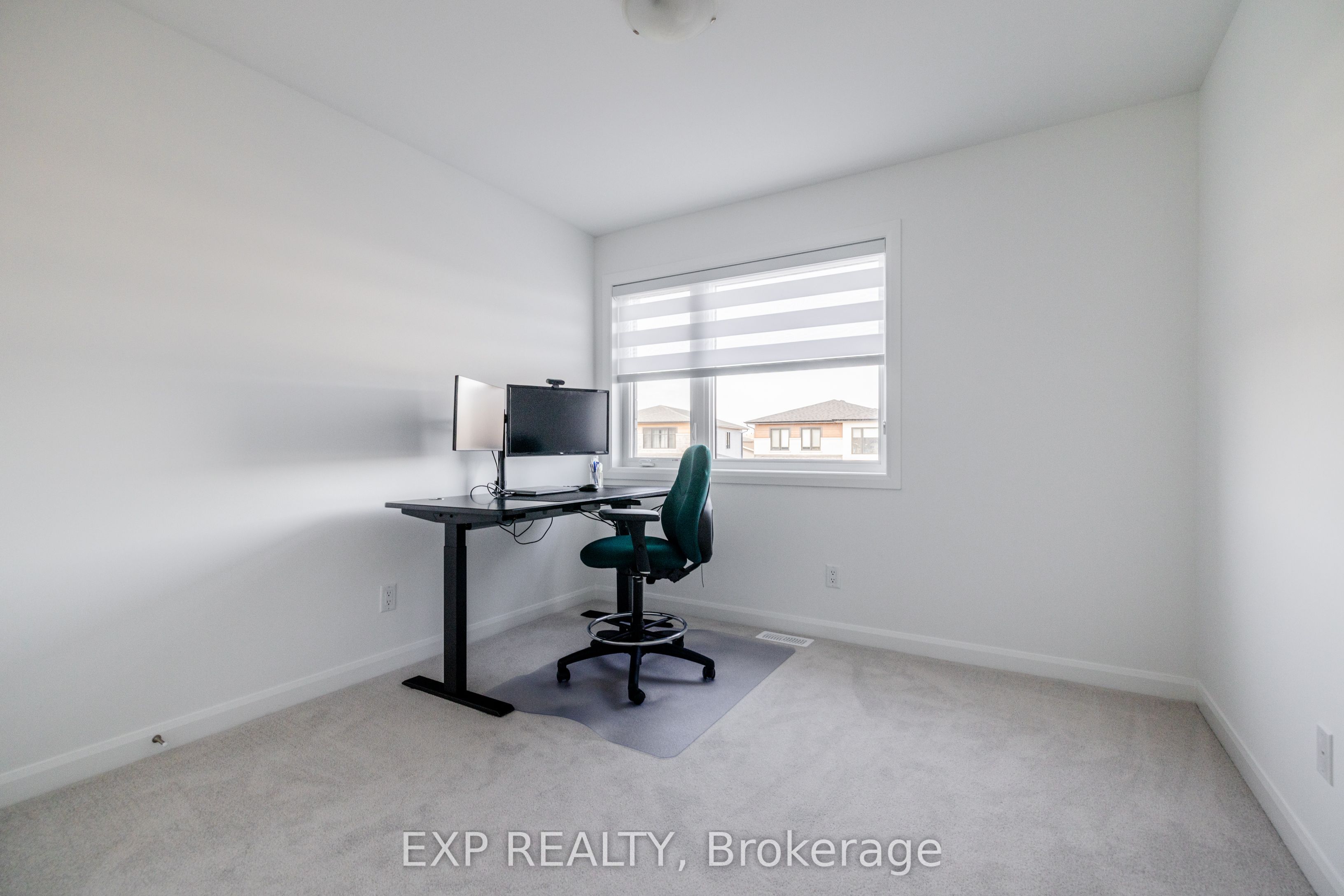 1245 Diamond Street Property Photo 25