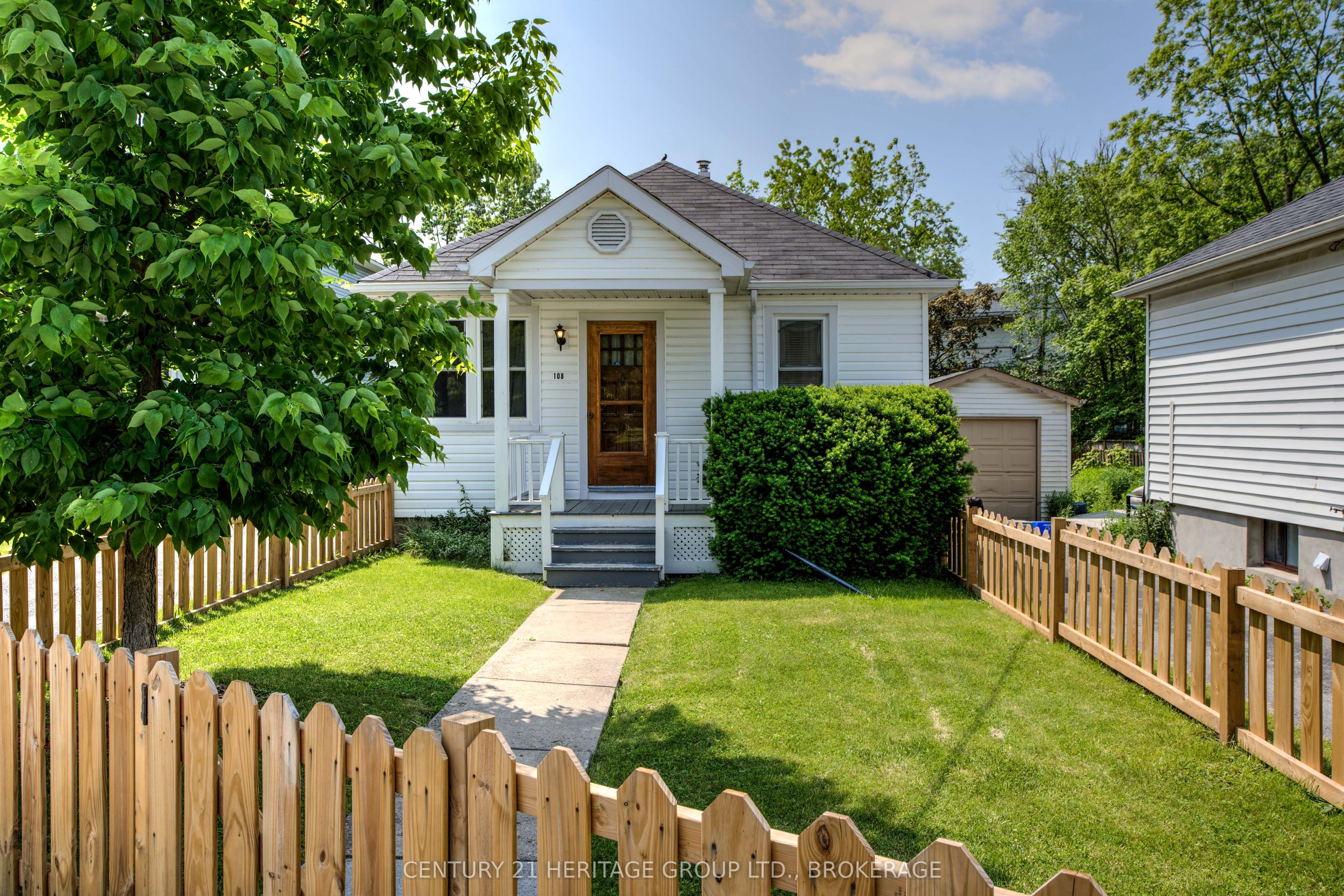 108 Park Street Property Photo 1