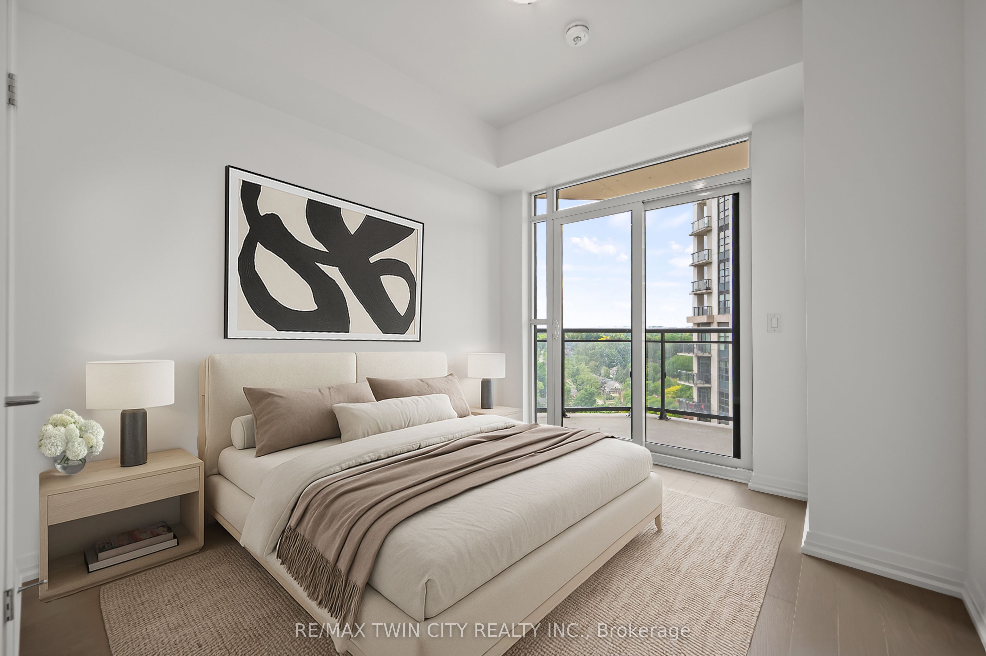 155 Caroline Street S 1411 Property Photo 23