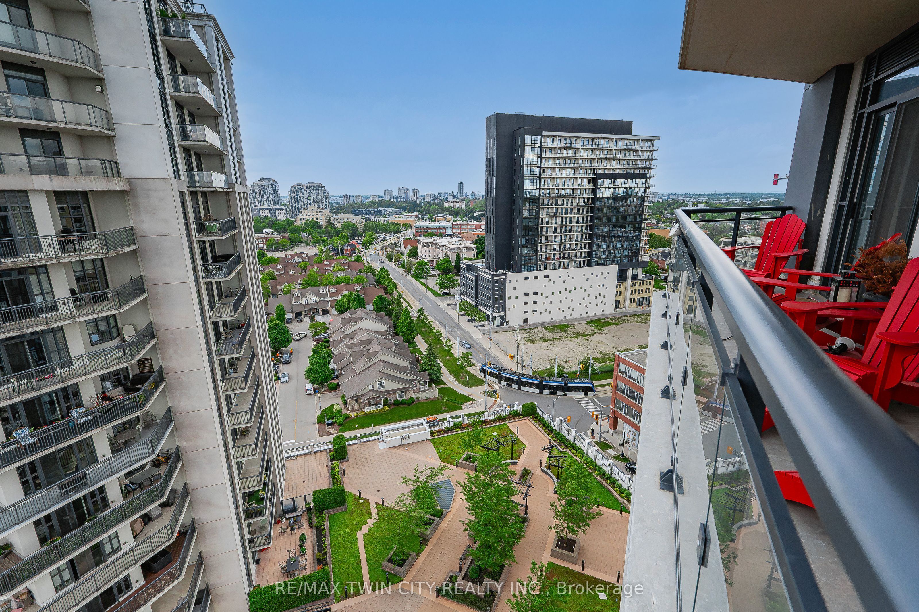 155 Caroline Street S 1411 Property Photo 31
