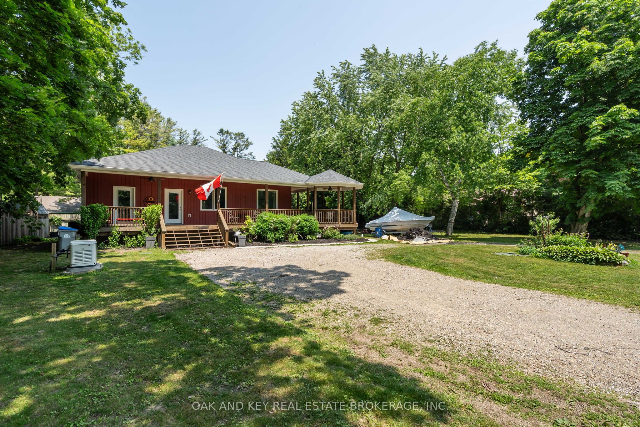 10016 Port Franks Rd Property Photo 1