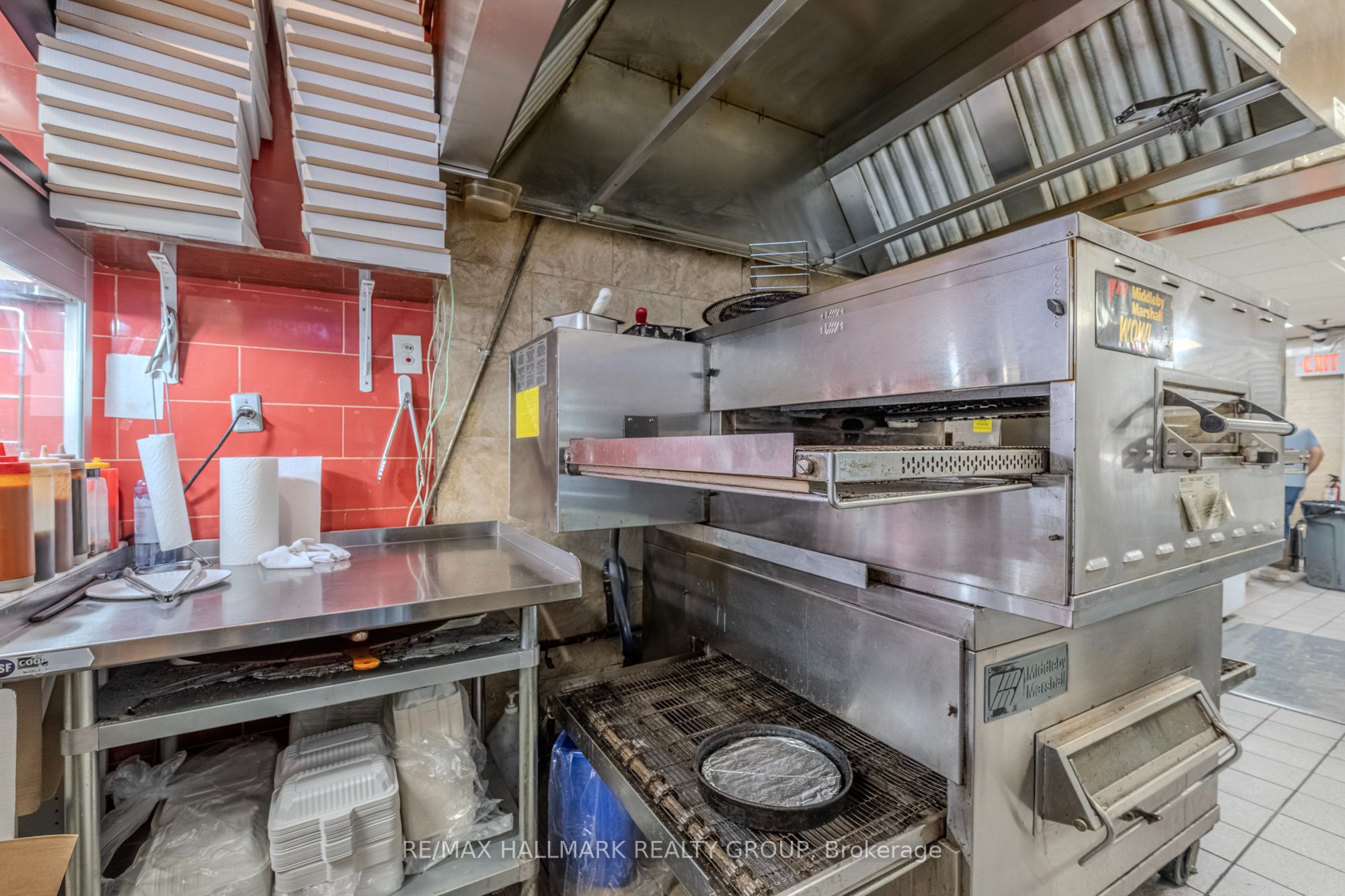 320 Bank Street Property Photo 11