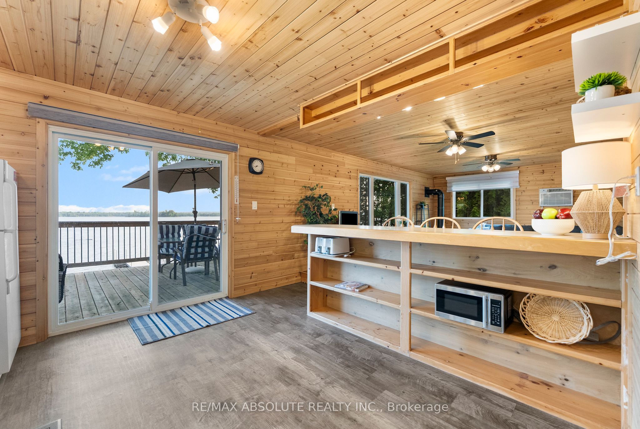 339 Leavoy Lane Property Photo 14