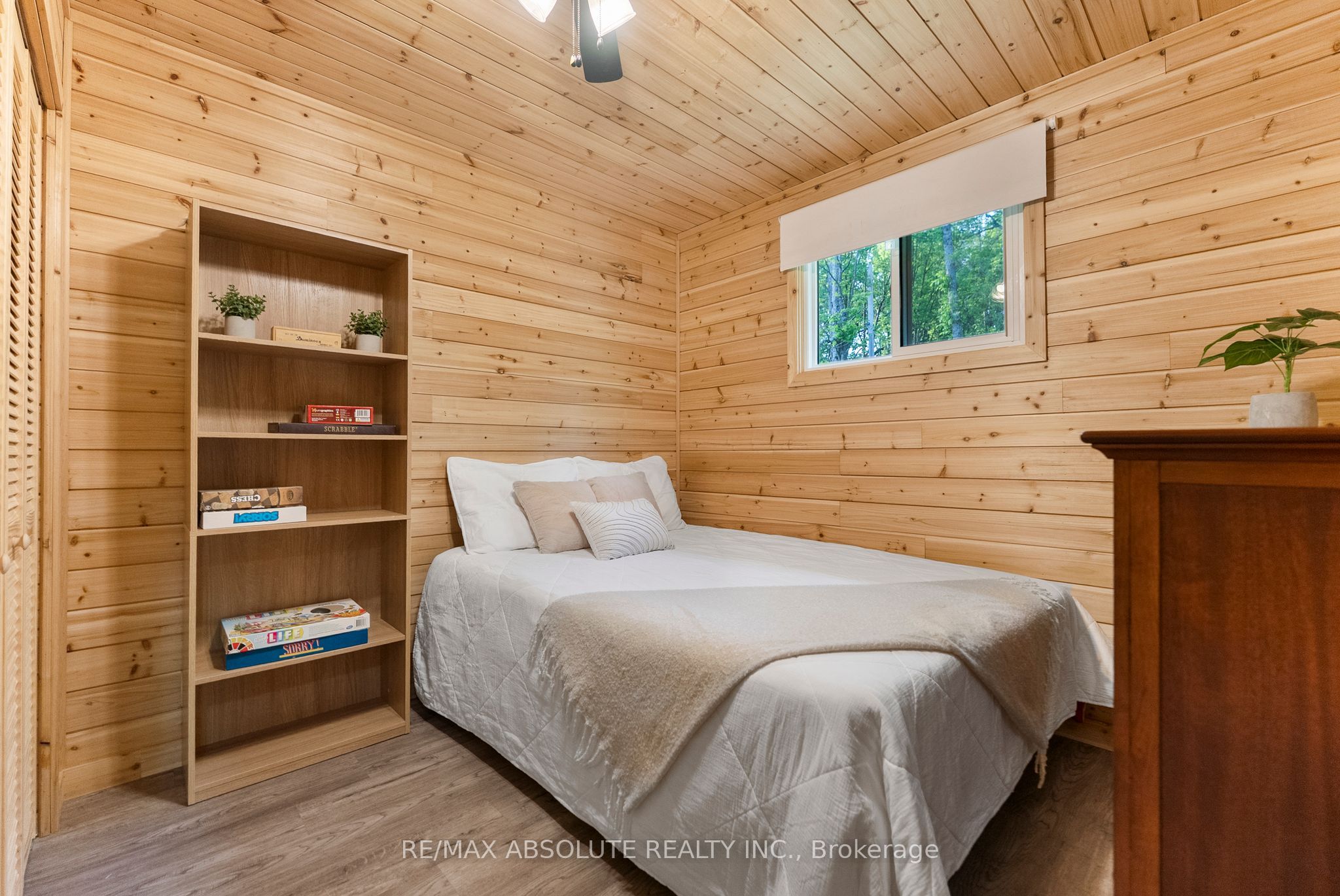 339 Leavoy Lane Property Photo 17