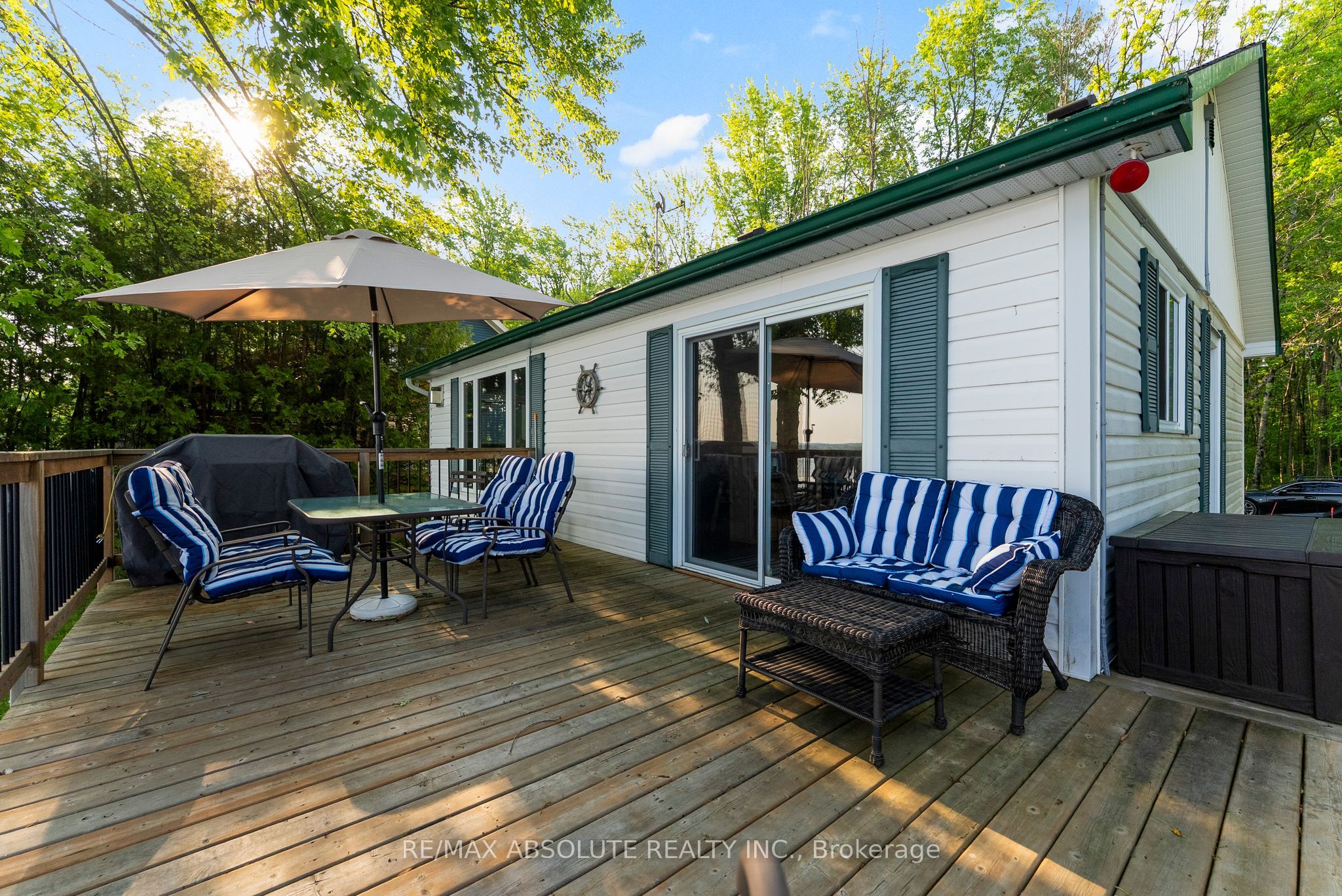 339 Leavoy Lane Property Photo 22
